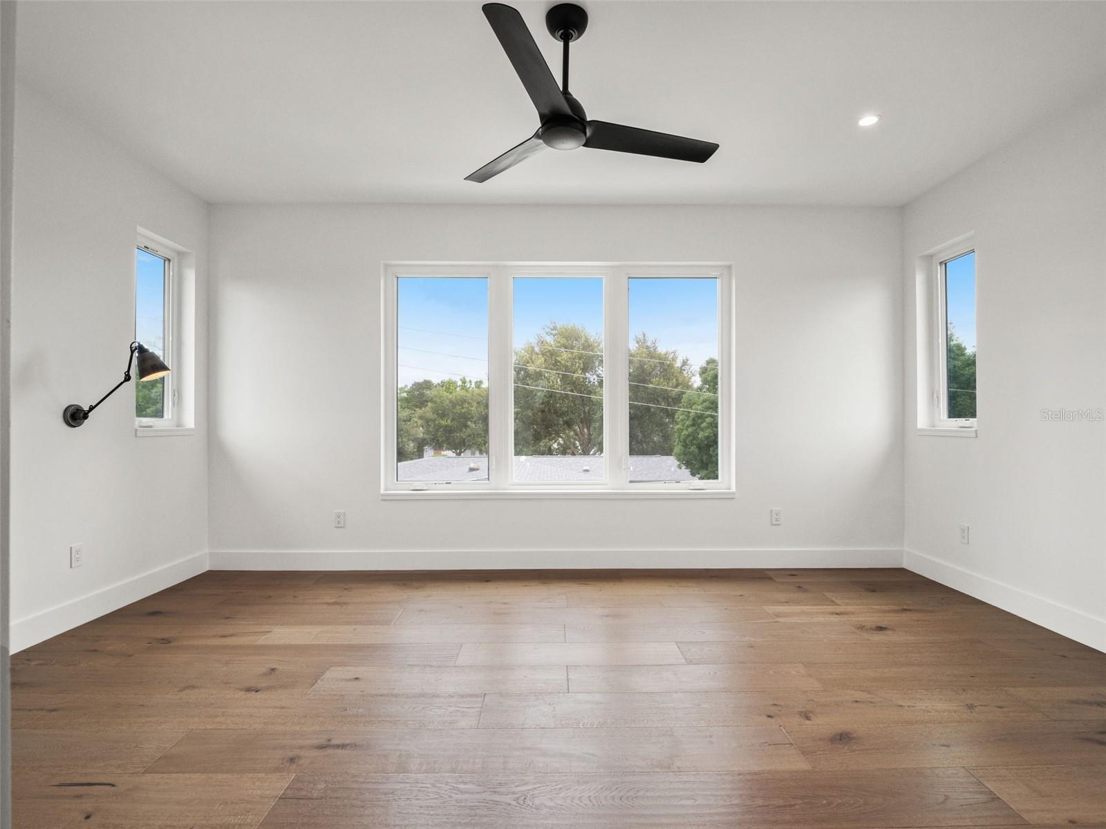 WINTER PARK OASIS - Residential