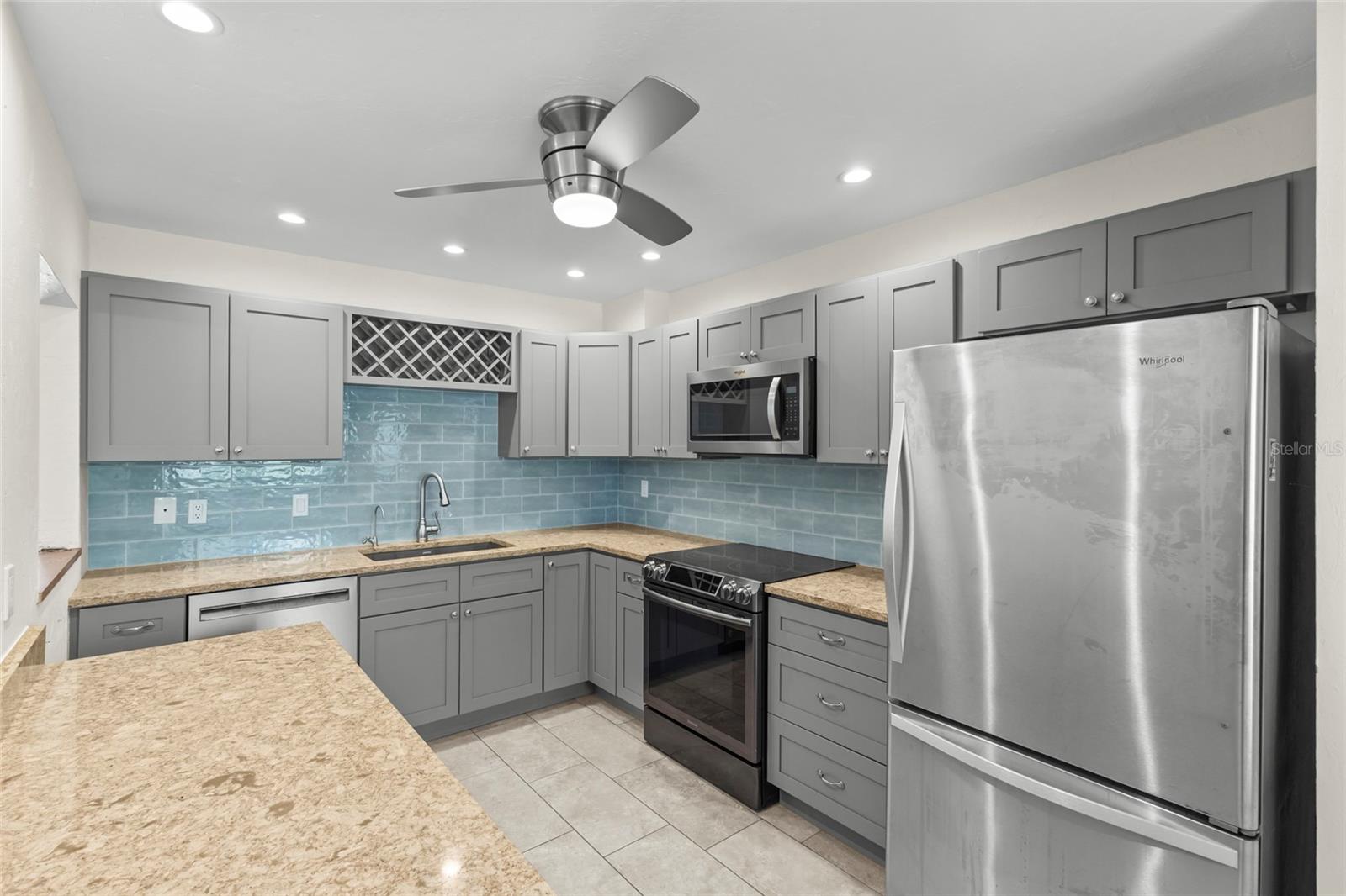 PELICAN COVE XIII - Residential