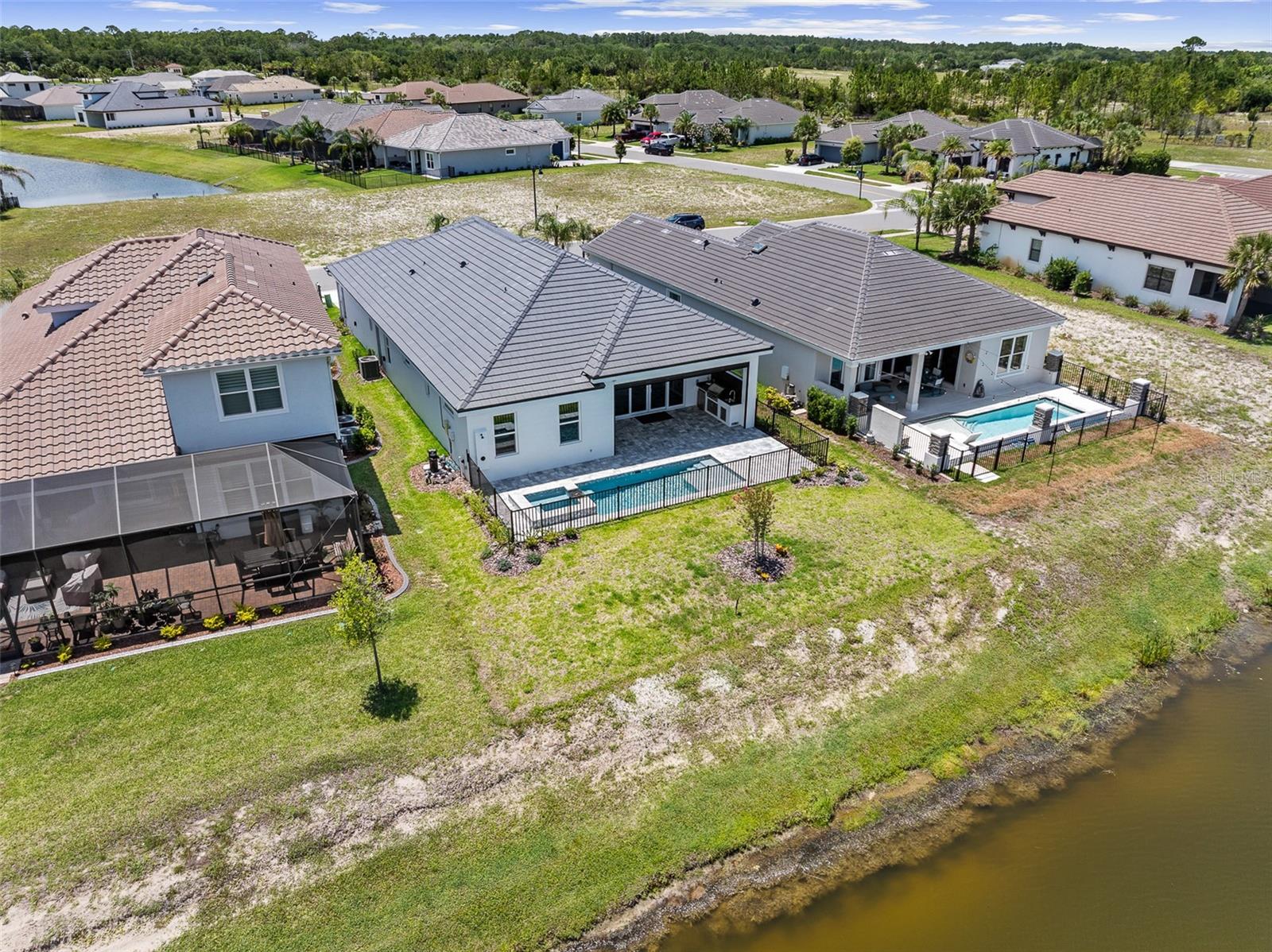 MARINA DEL PALMA - Residential