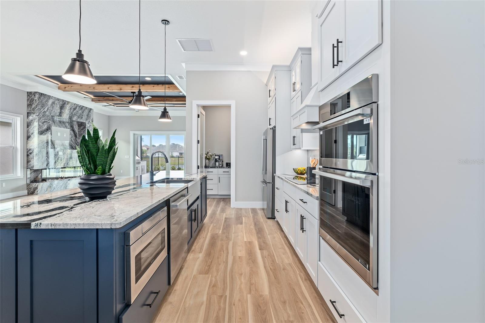 MARINA DEL PALMA - Residential