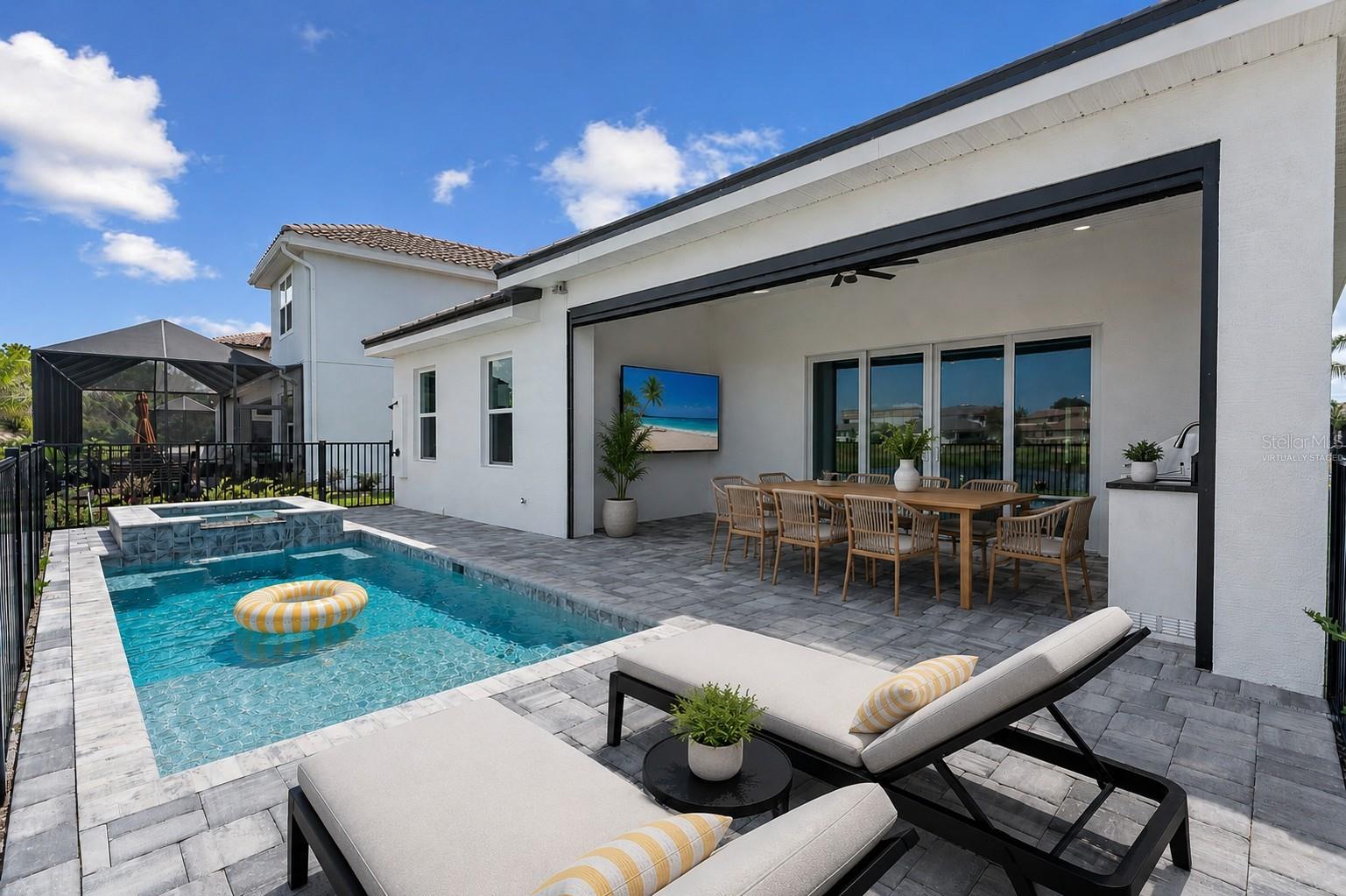 MARINA DEL PALMA - Residential