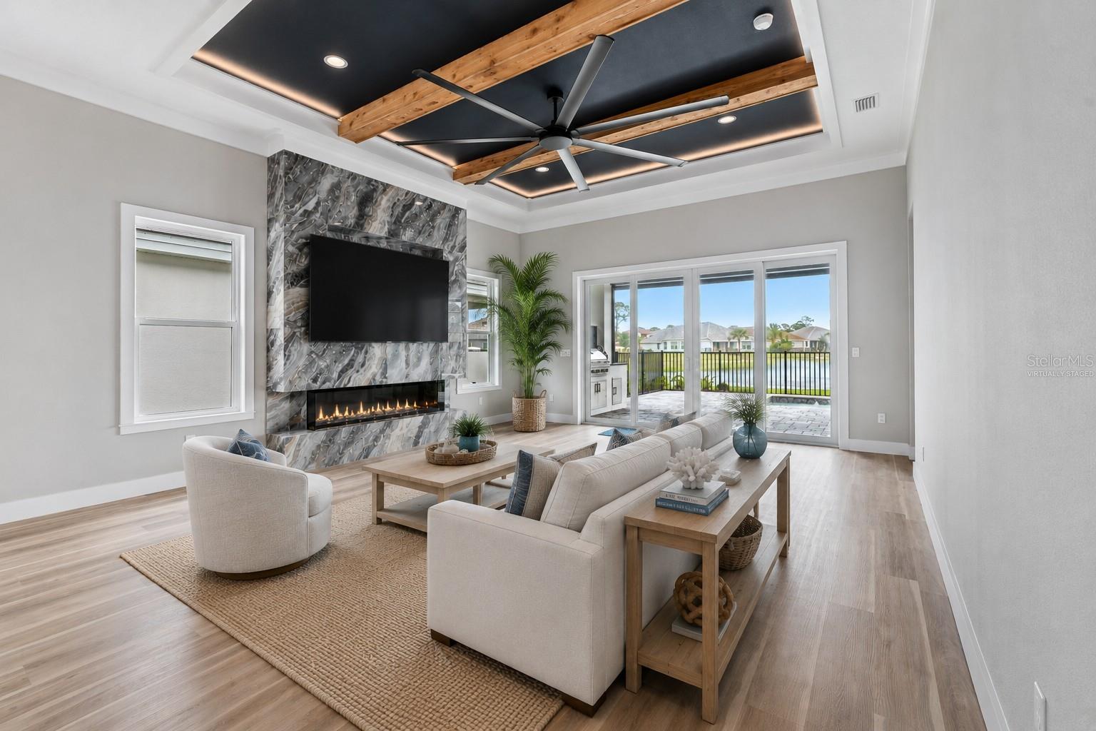 MARINA DEL PALMA - Residential