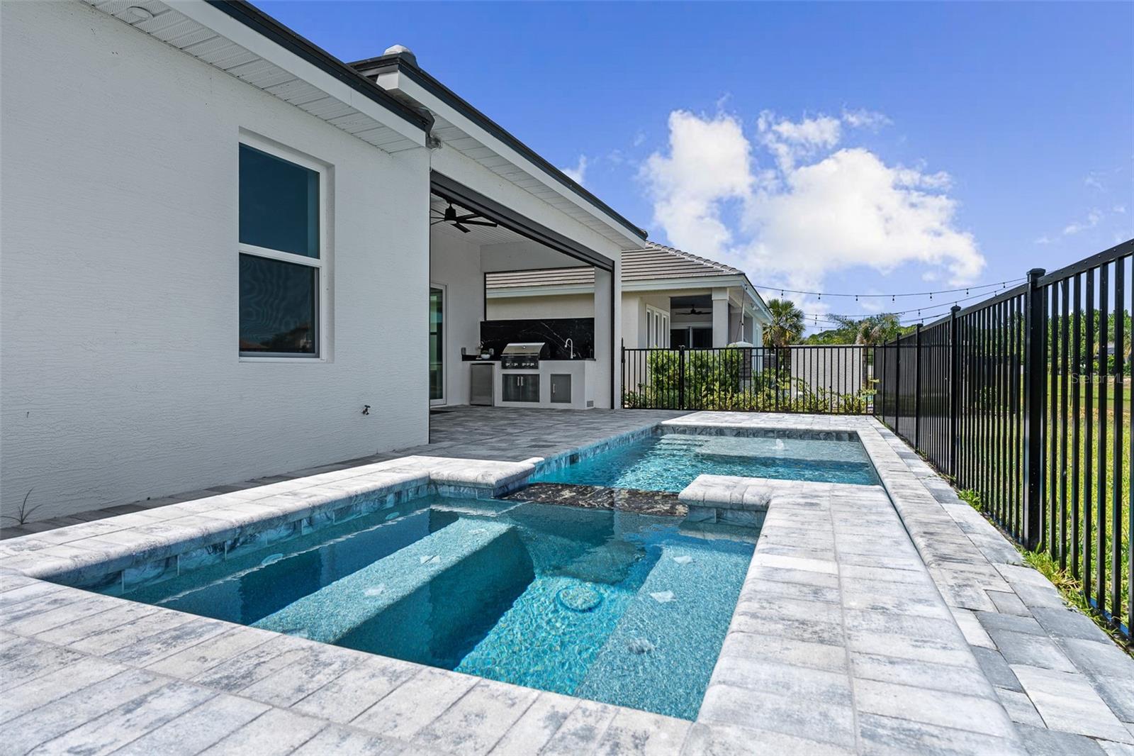 MARINA DEL PALMA - Residential