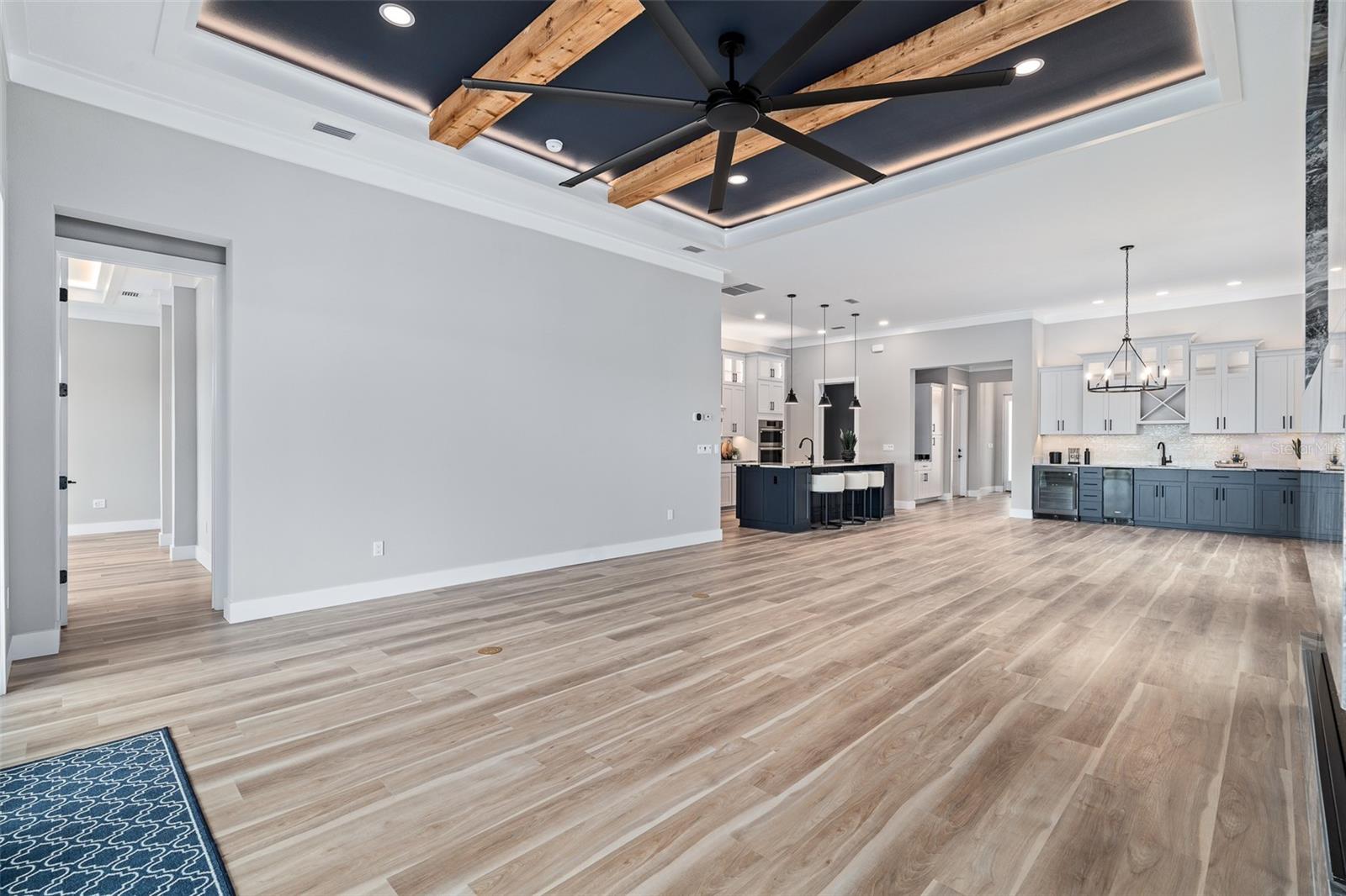 MARINA DEL PALMA - Residential