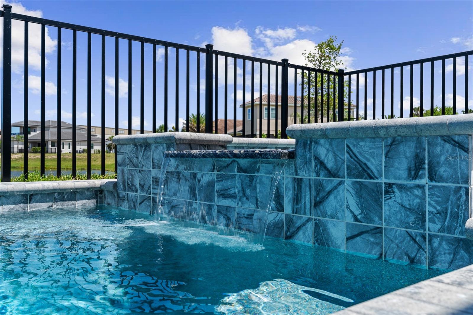 MARINA DEL PALMA - Residential