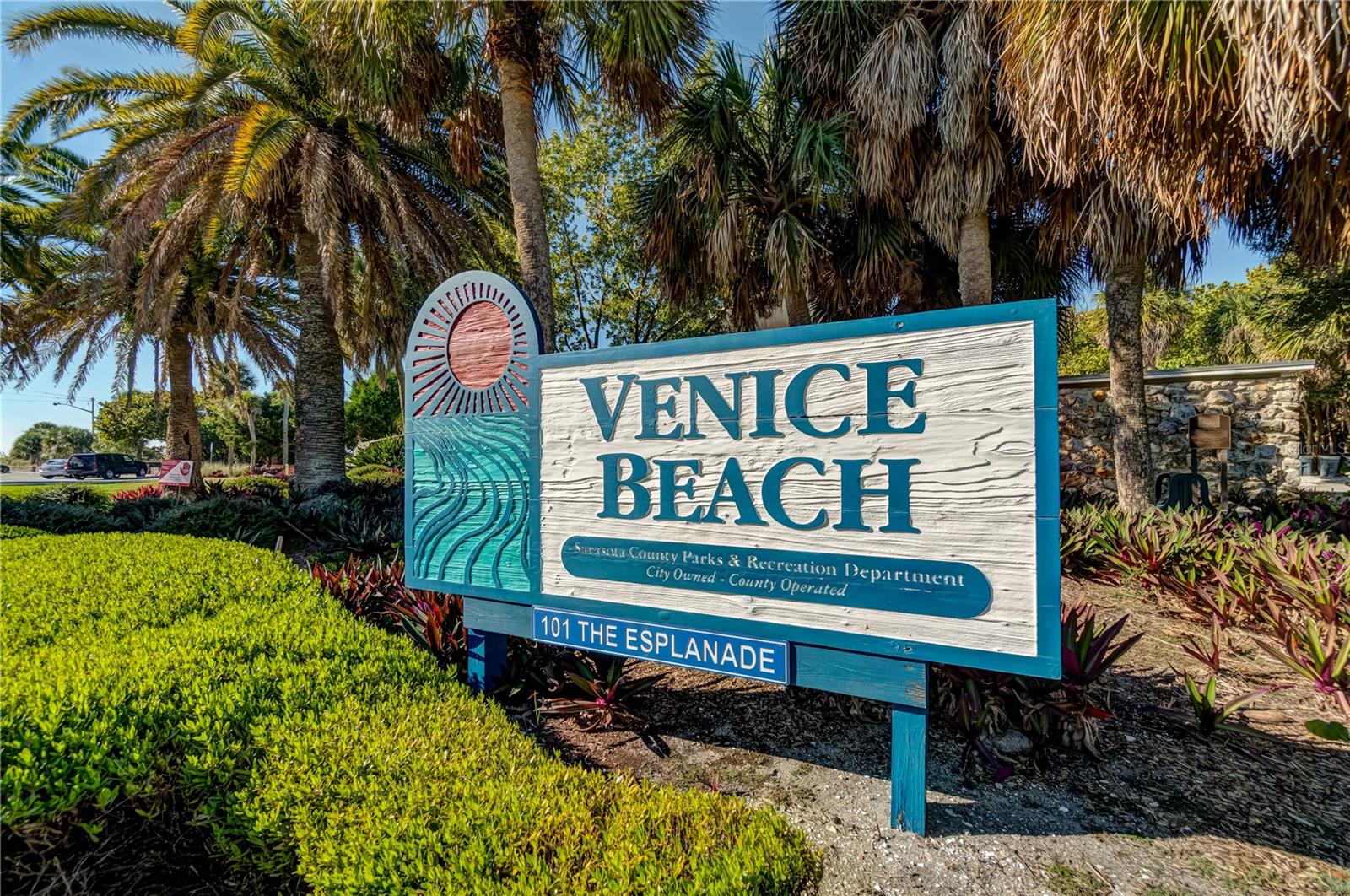 CIRCLE WOODS OF VENICE 1 - Residential