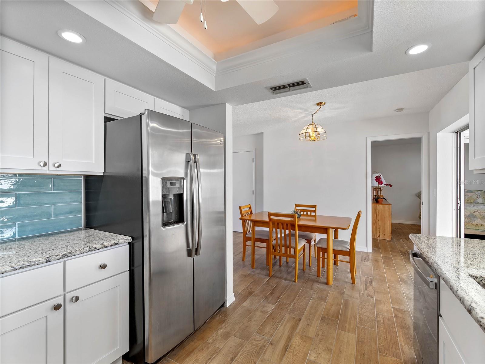 CIRCLE WOODS OF VENICE 1 - Residential