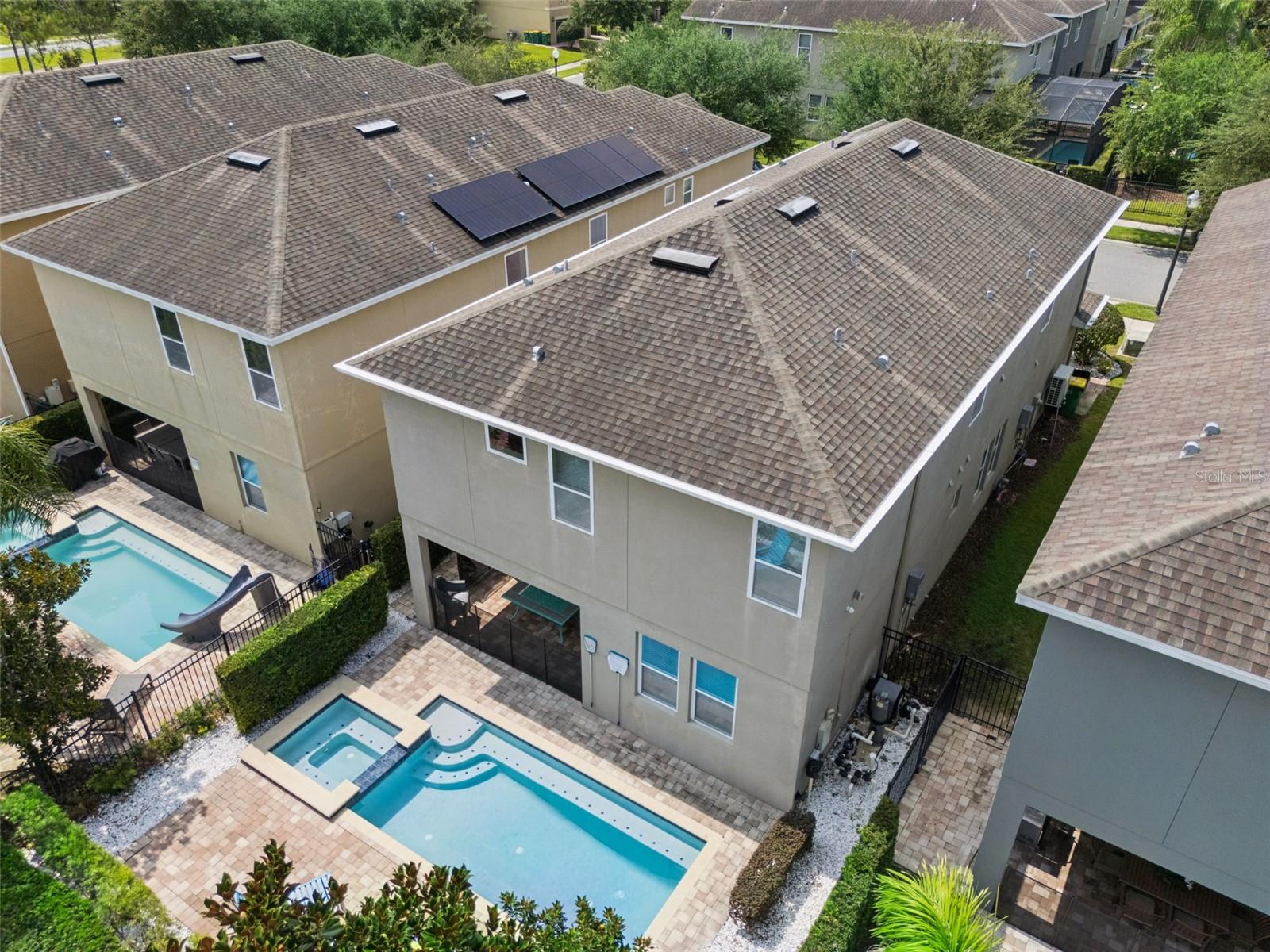 REUNION WEST - Residential