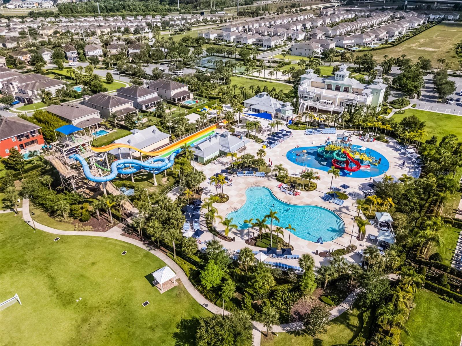 REUNION WEST - Residential