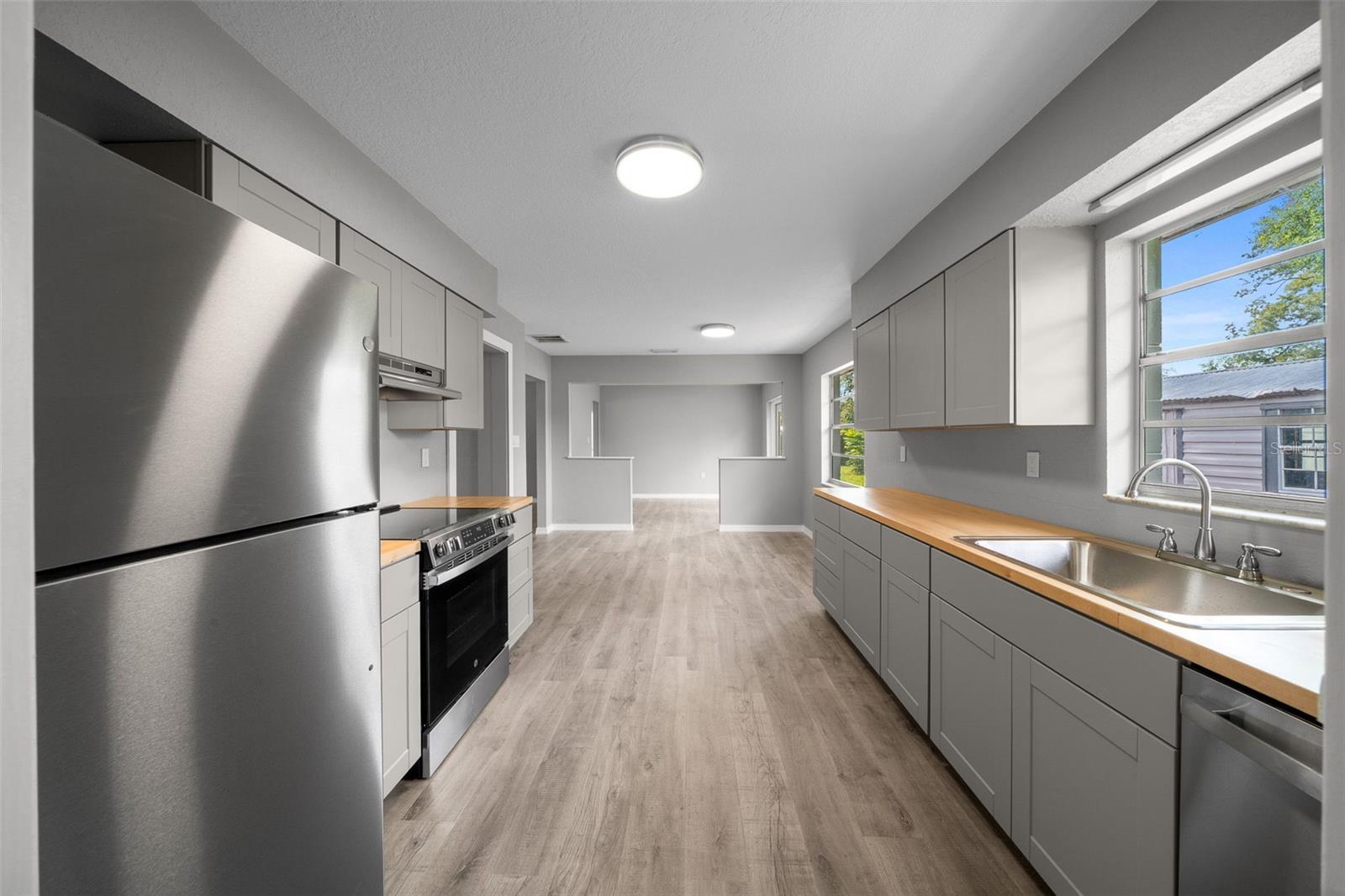 FORE ACRES FIRST ADD - Residential