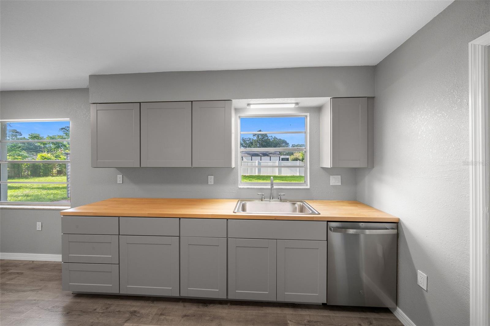 FORE ACRES FIRST ADD - Residential