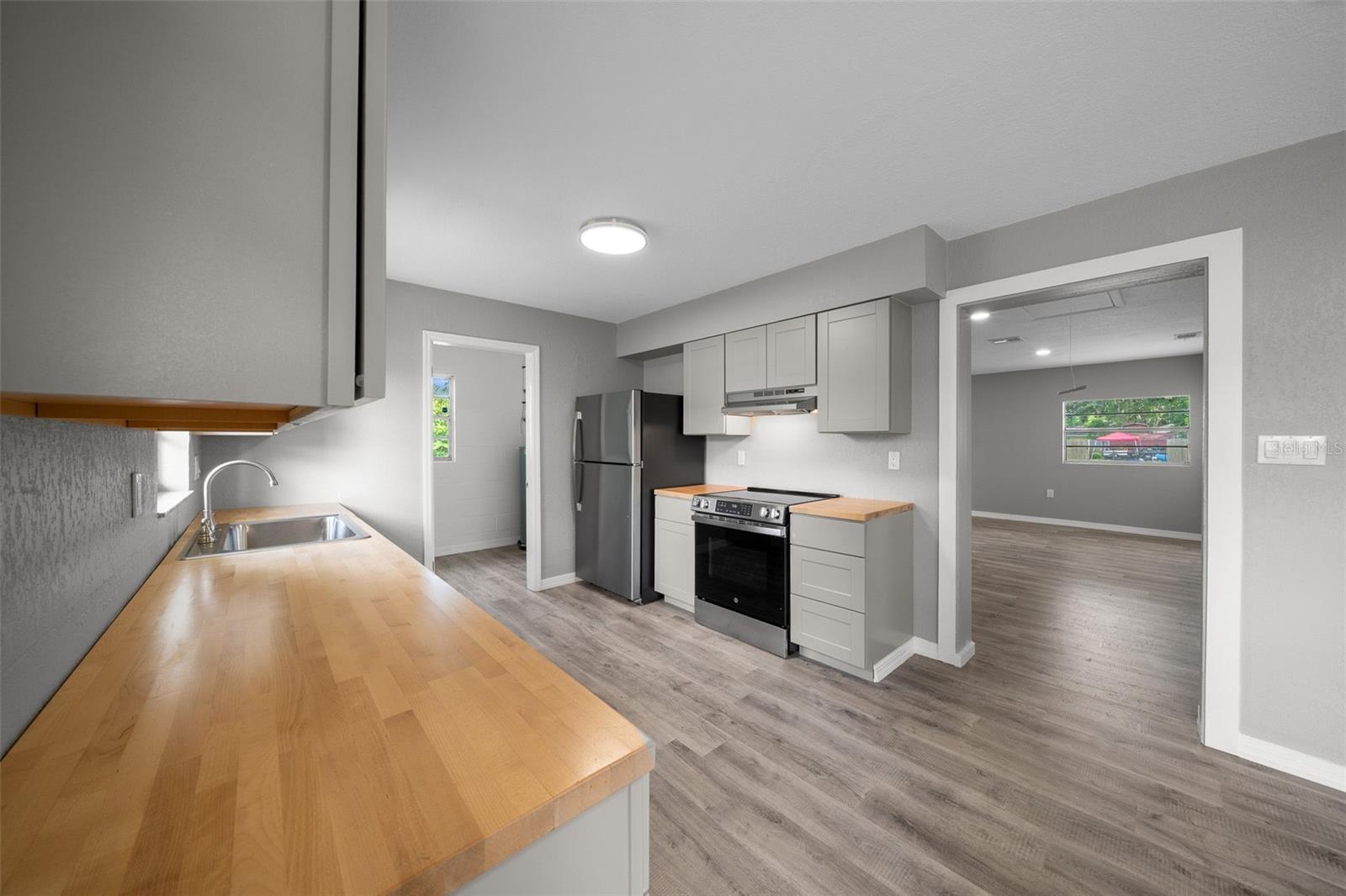 FORE ACRES FIRST ADD - Residential