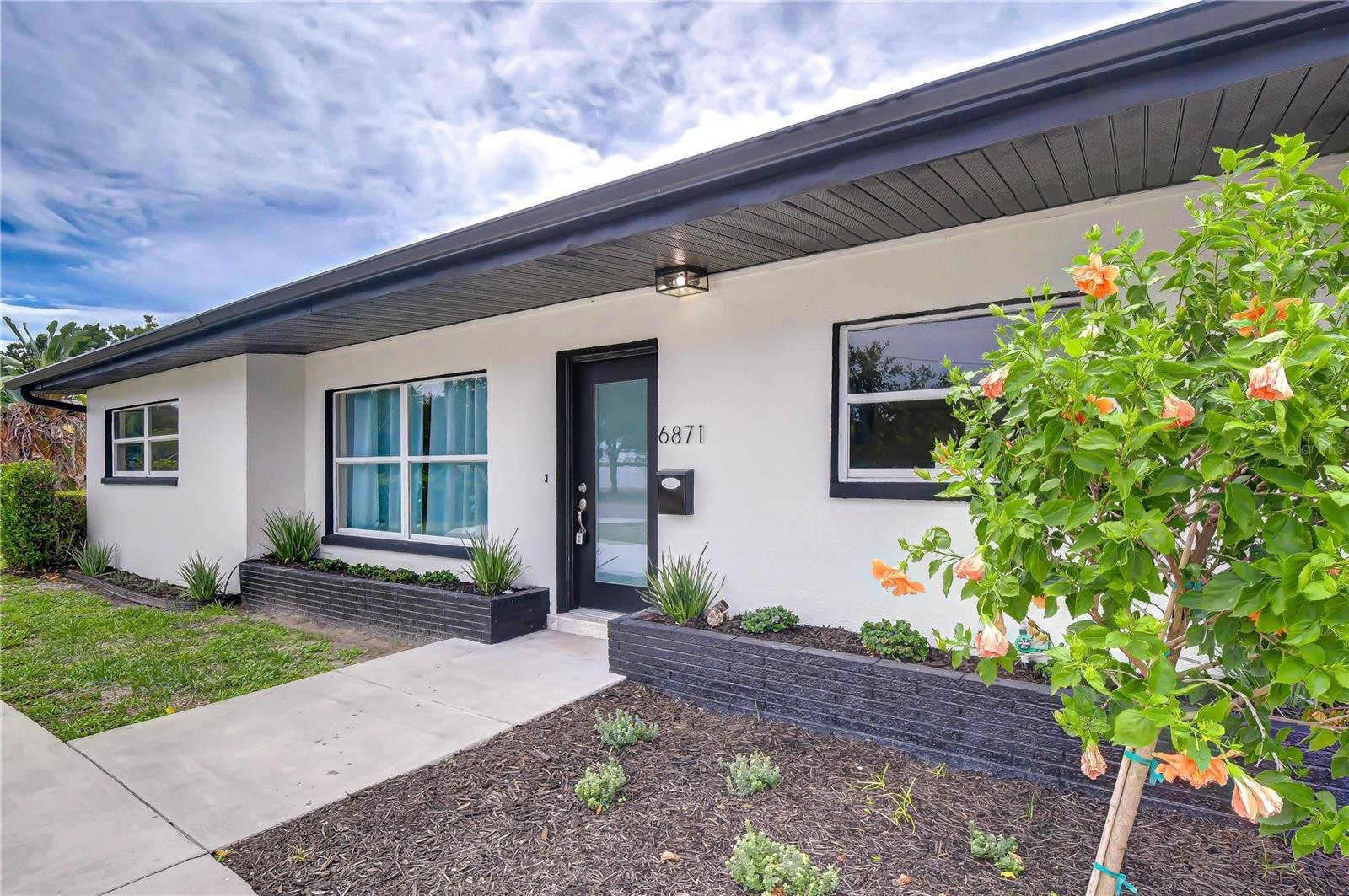HARBOR LIGHTS BLK 3 REP - Residential