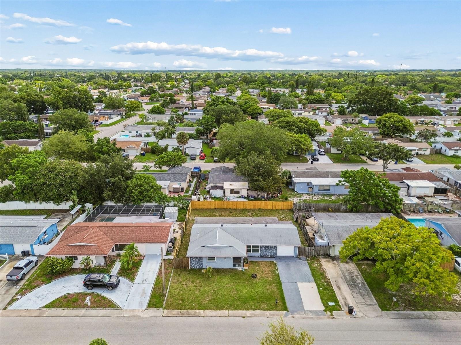 EMBASSY HILLS - Residential