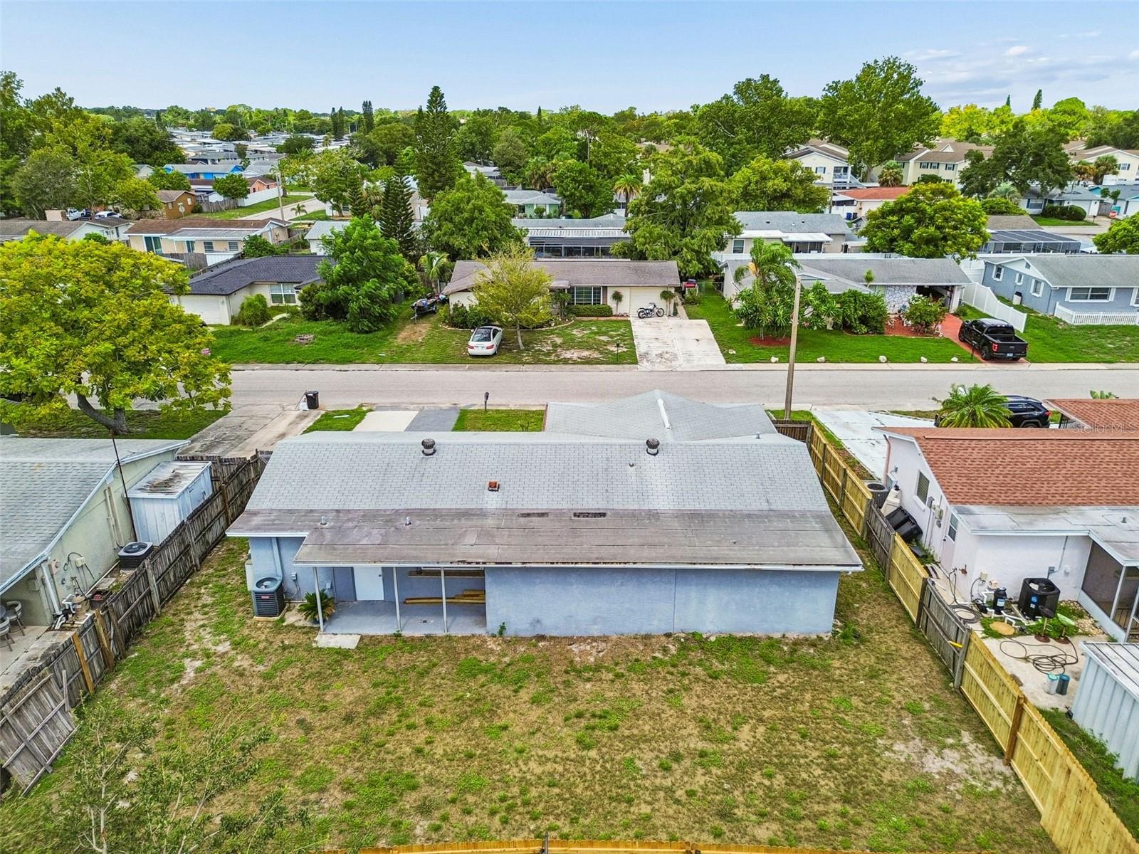 EMBASSY HILLS - Residential
