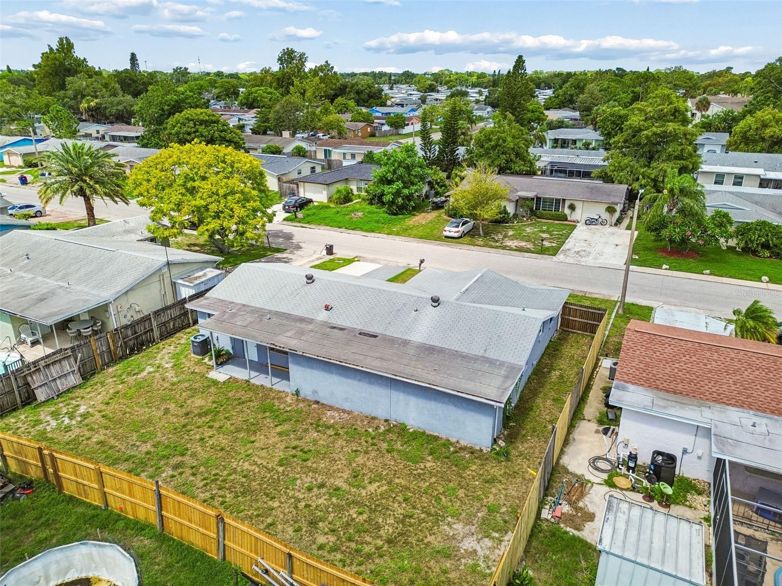 EMBASSY HILLS - Residential