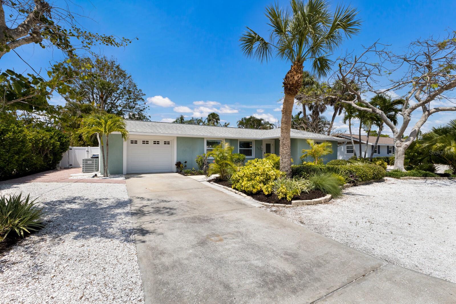 BAY PALMS ADD - Residential