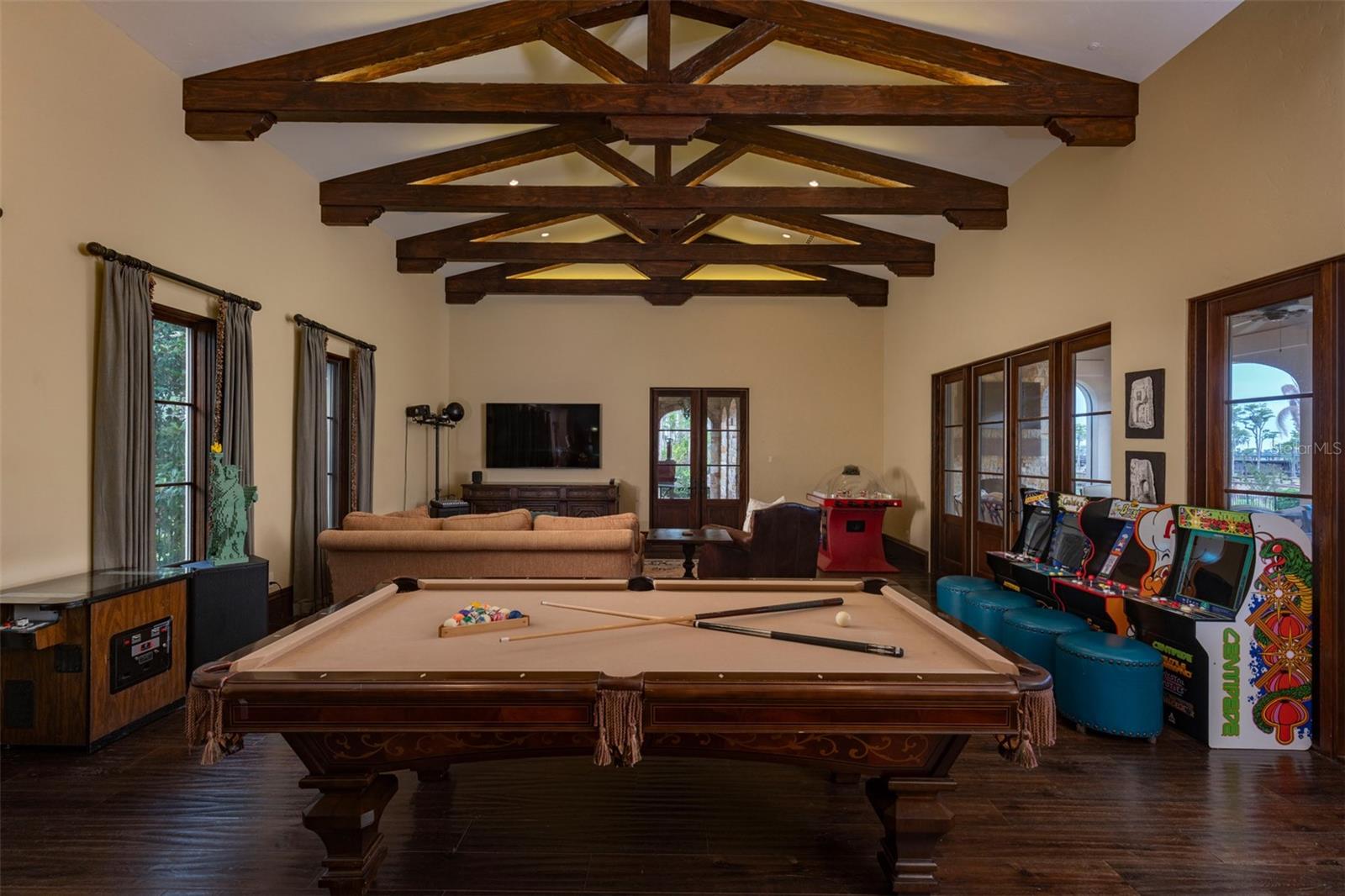 KEENE'S POINT - Residential