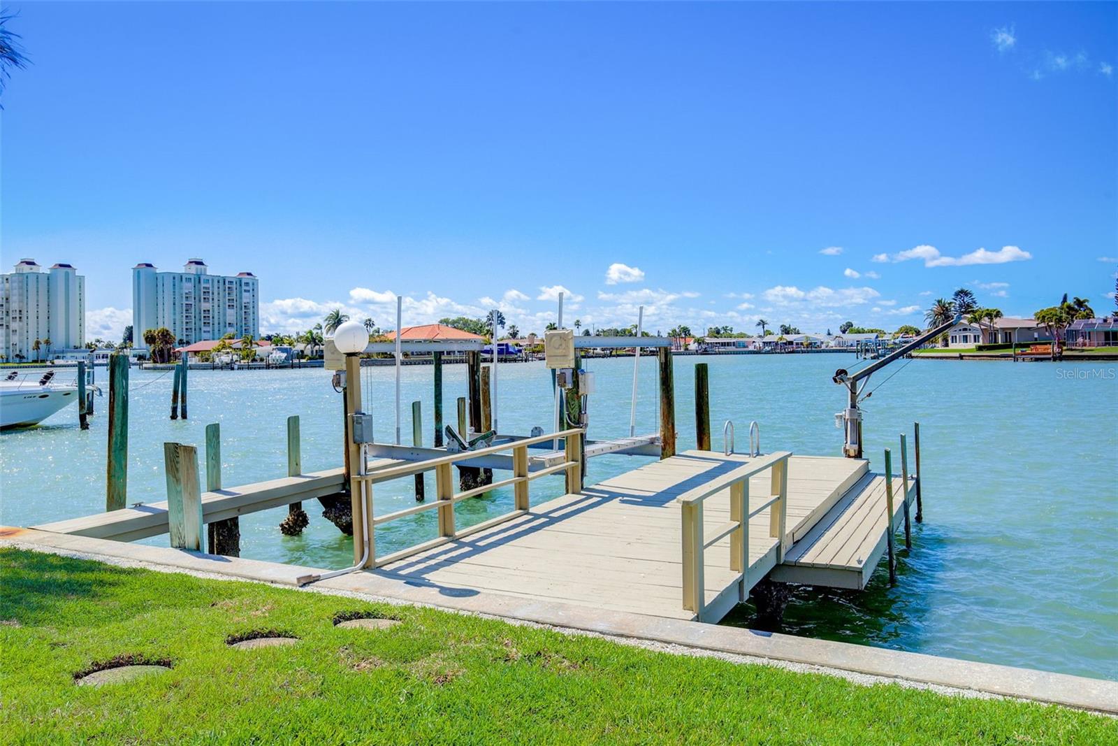 BAHIA SHORES 2ND ADD - Residential