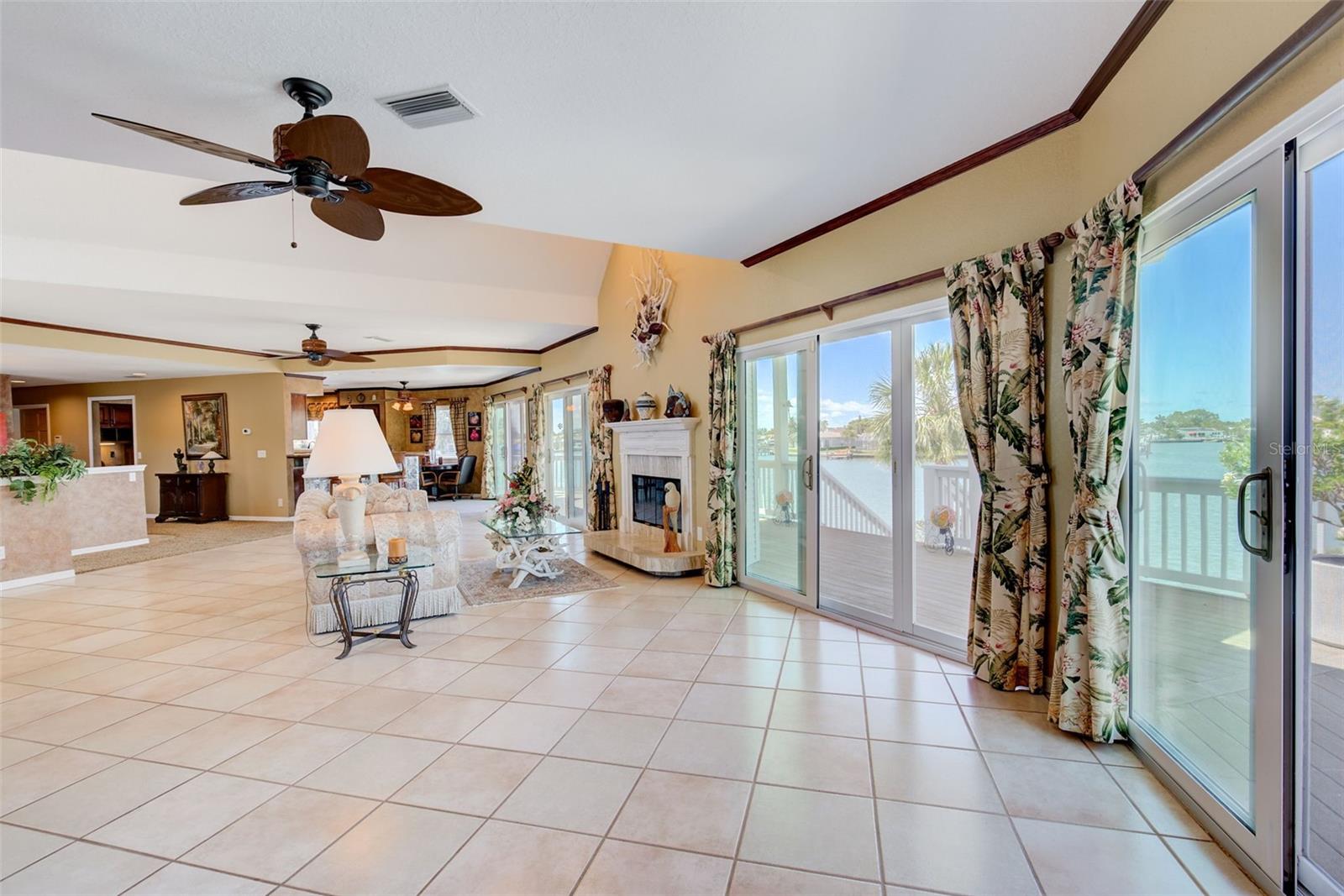 BAHIA SHORES 2ND ADD - Residential