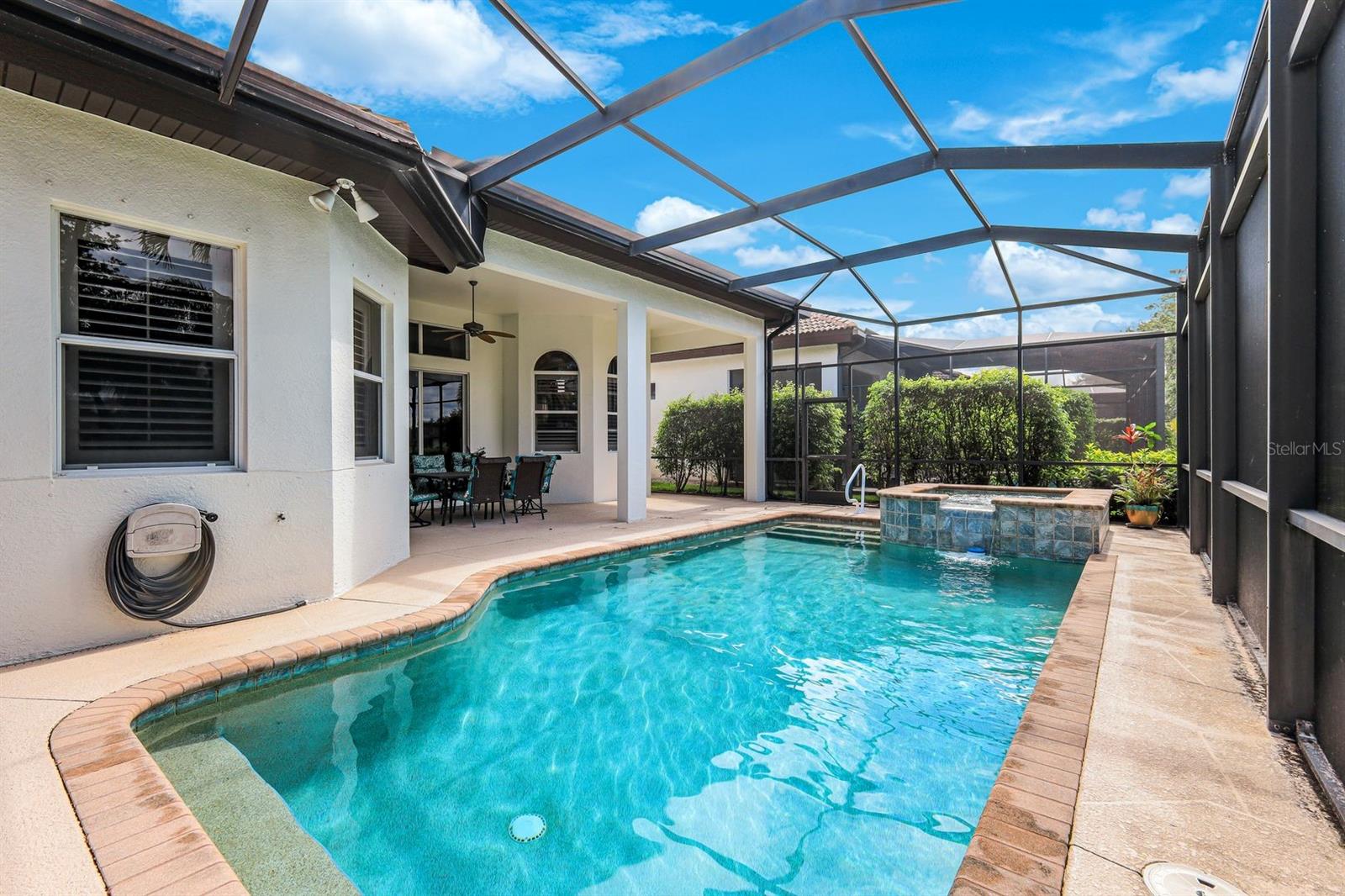 GRANDEZZA - Residential