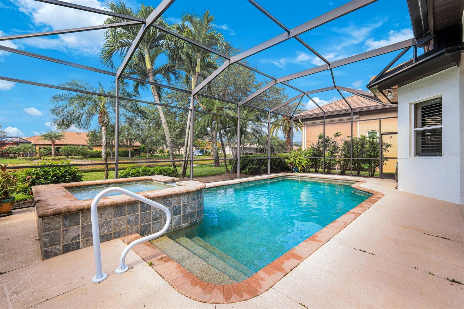 GRANDEZZA - Residential