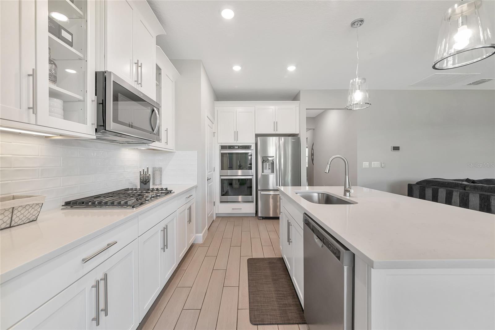 SAVANNA AT LAKEWOOD RANCH PH III 3ABD - Residential