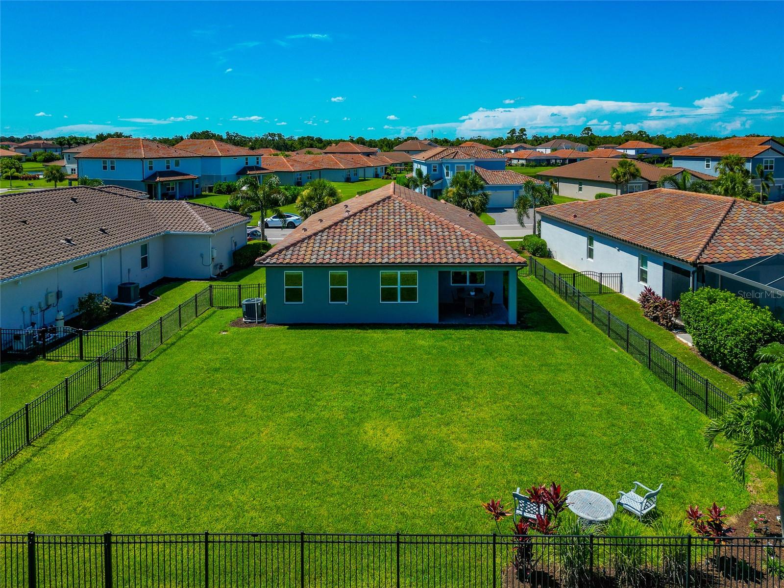 SAVANNA AT LAKEWOOD RANCH PH III 3ABD - Residential