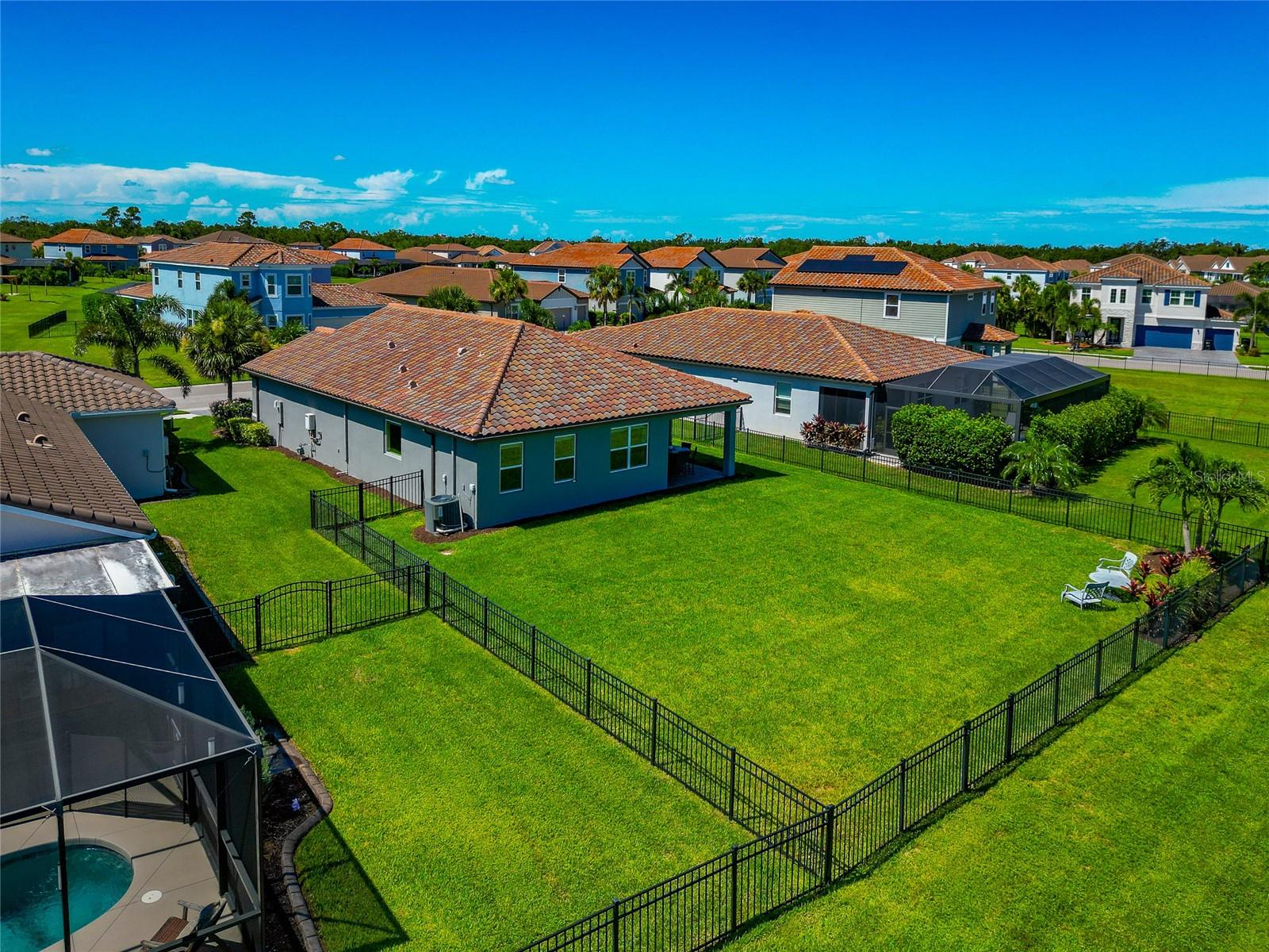 SAVANNA AT LAKEWOOD RANCH PH III 3ABD - Residential