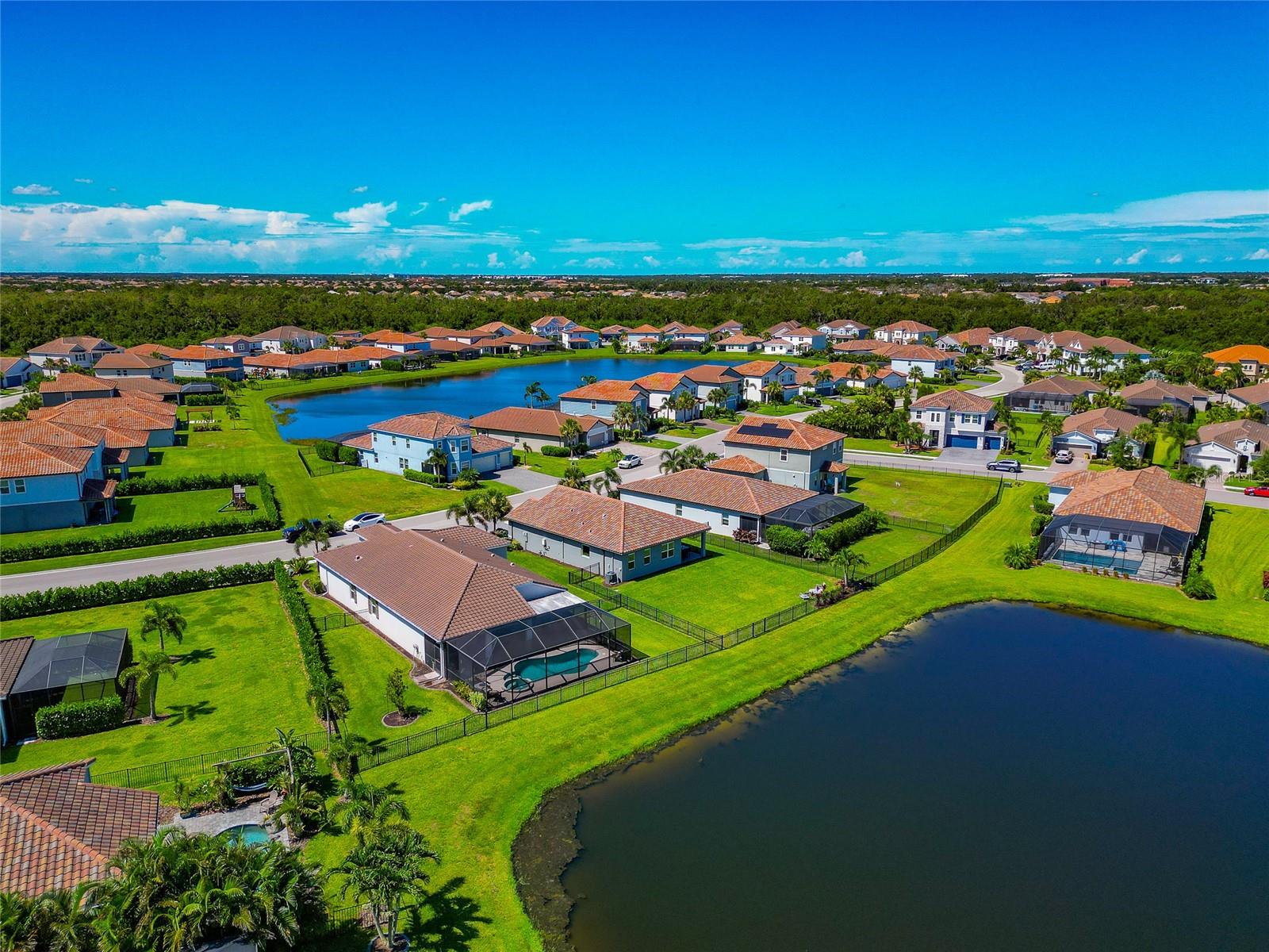 SAVANNA AT LAKEWOOD RANCH PH III 3ABD - Residential