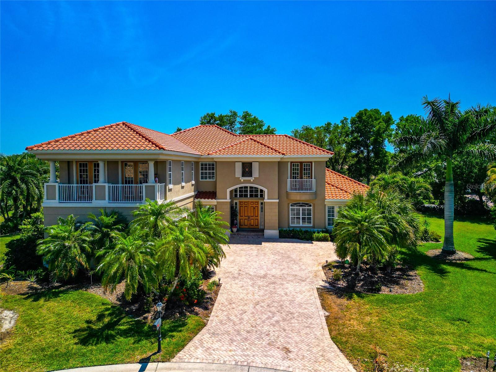 WATERLEFE GOLF & RIVER CLUB - Residential
