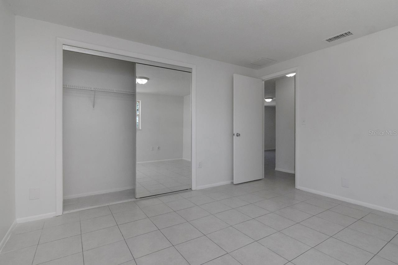 LAKEWOOD ESTATES - Residential
