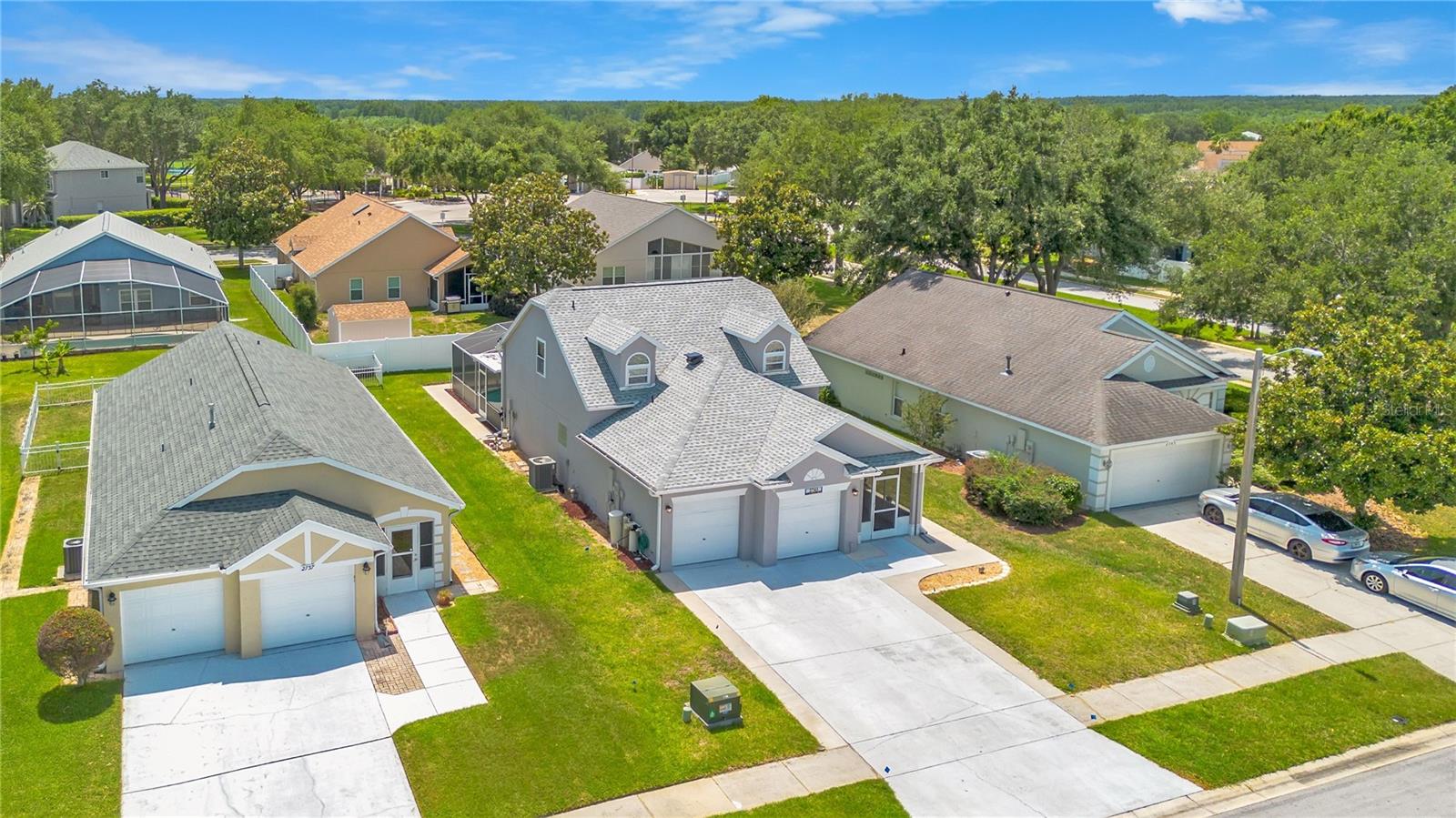 WESTON HILLS SUB - Residential
