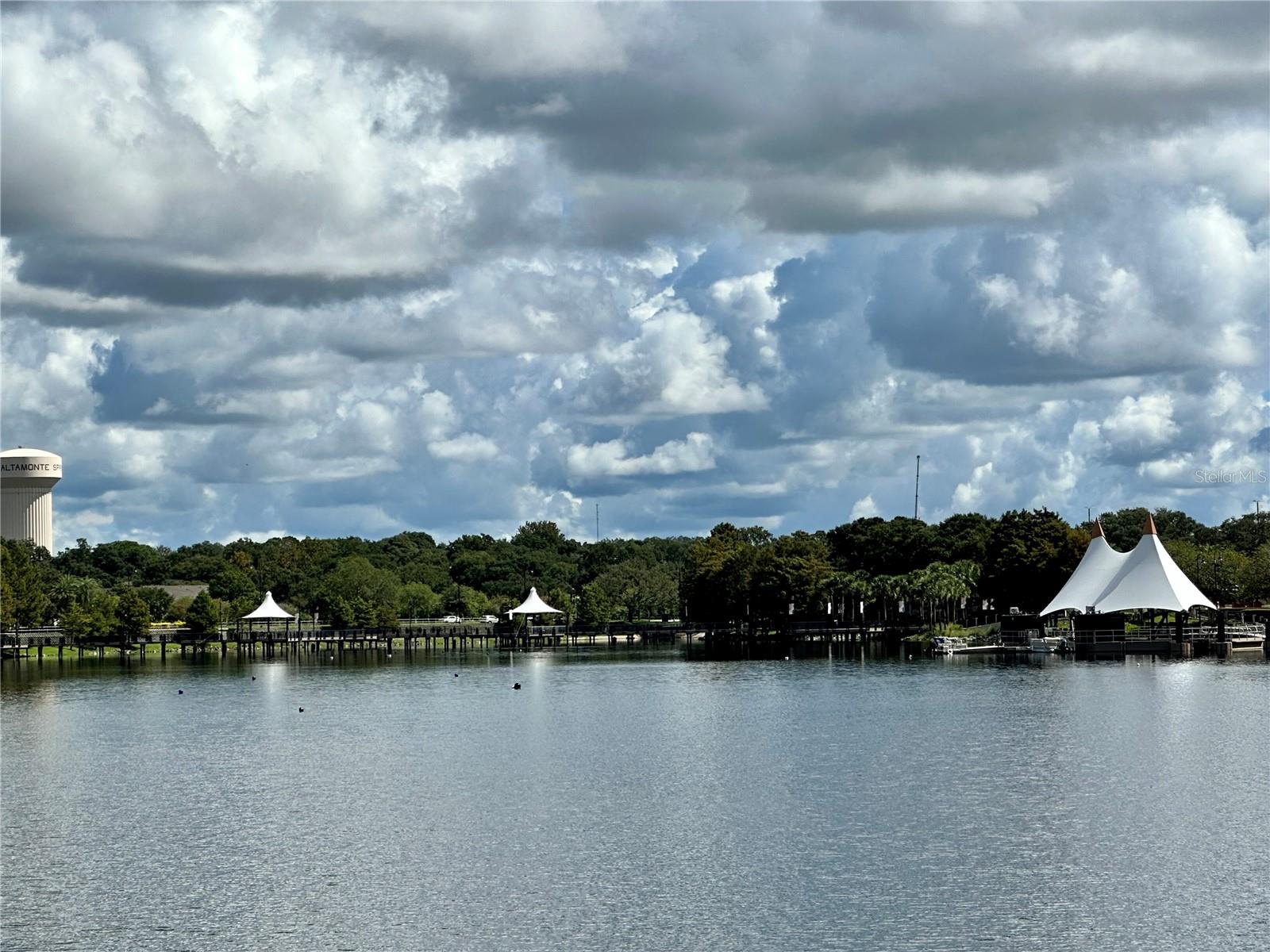 WATERSIDE AT CRANES ROOST A CONDO COMMUNITY - Residential