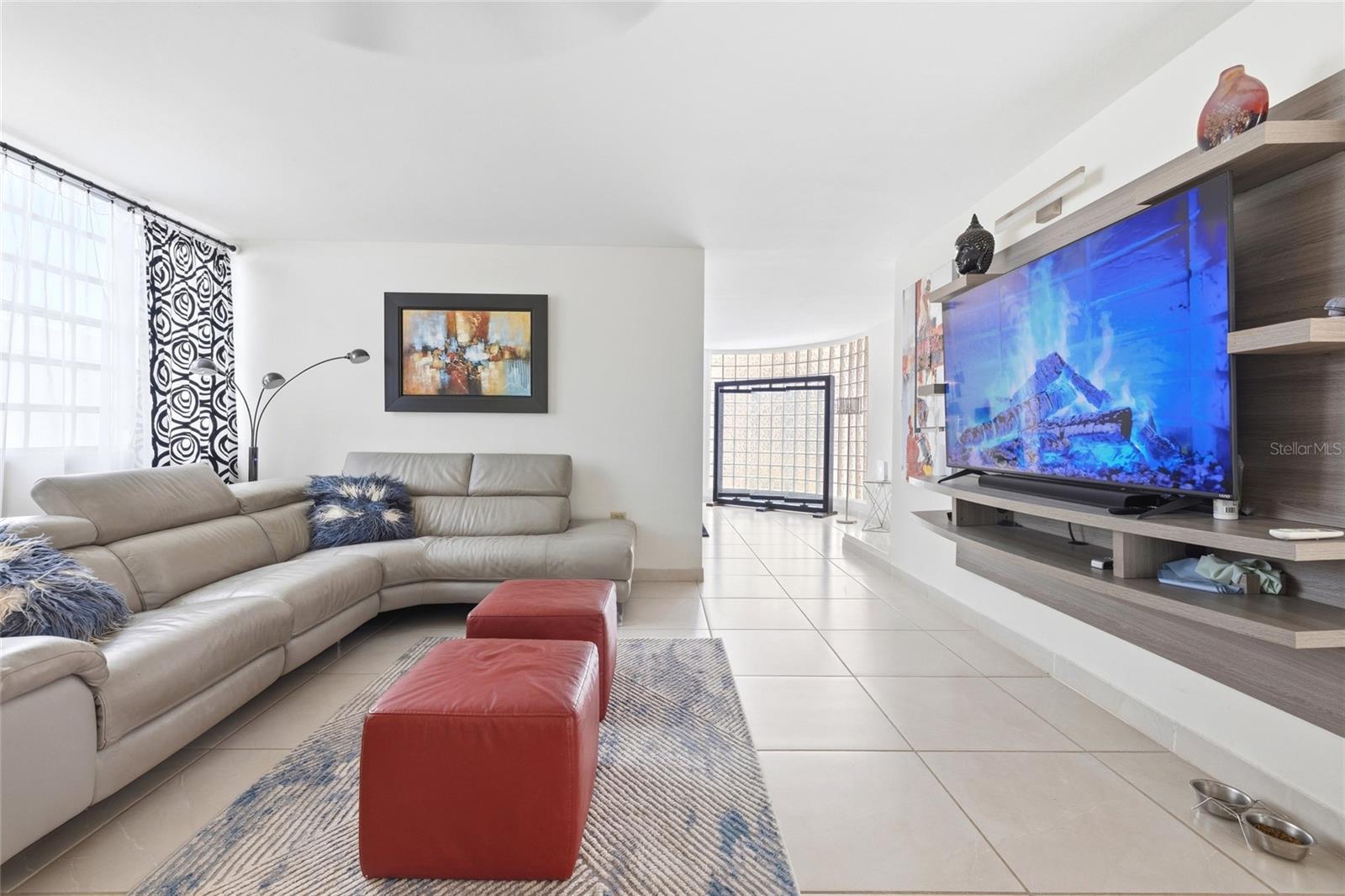 URB. SAN RAFAEL ESTATES - Residential