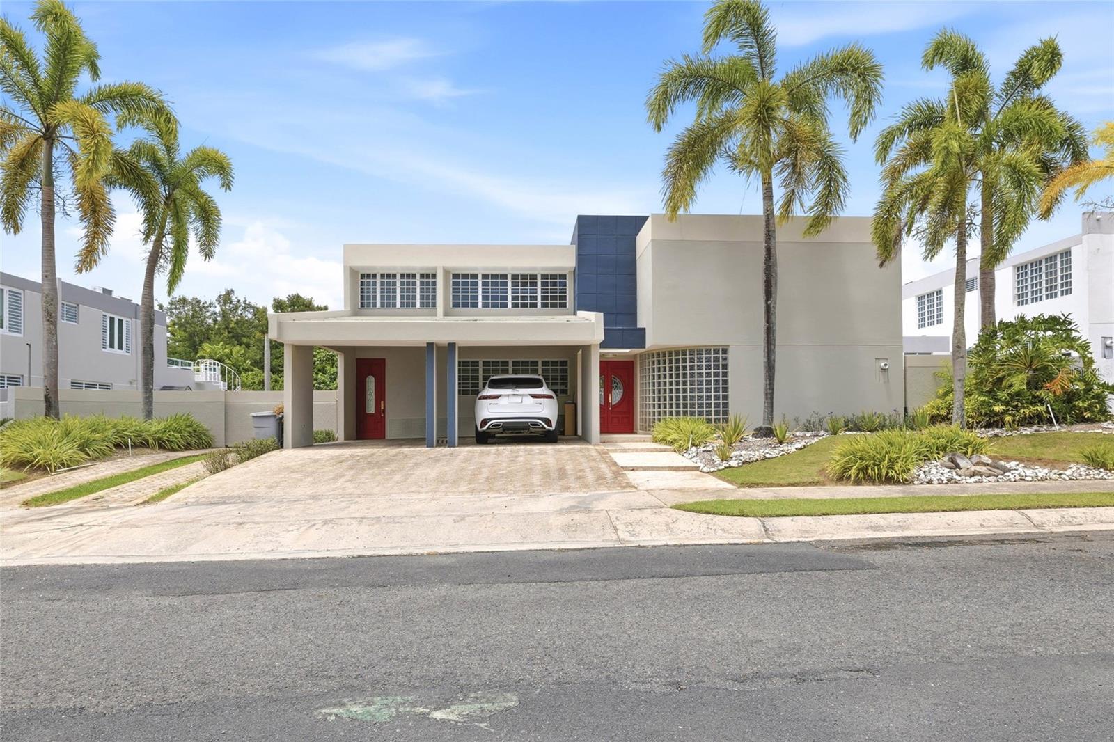URB. SAN RAFAEL ESTATES - Residential