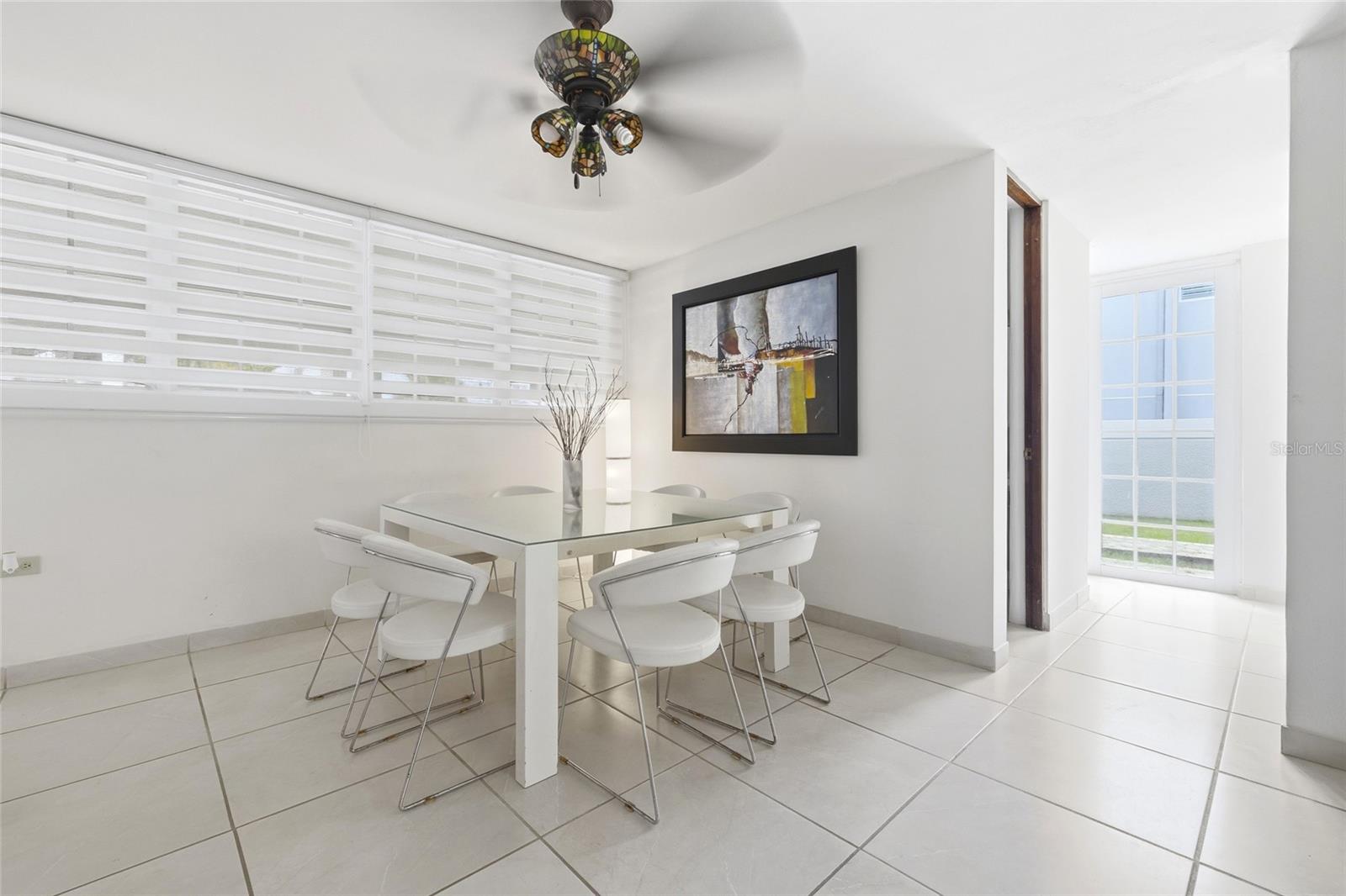 URB. SAN RAFAEL ESTATES - Residential