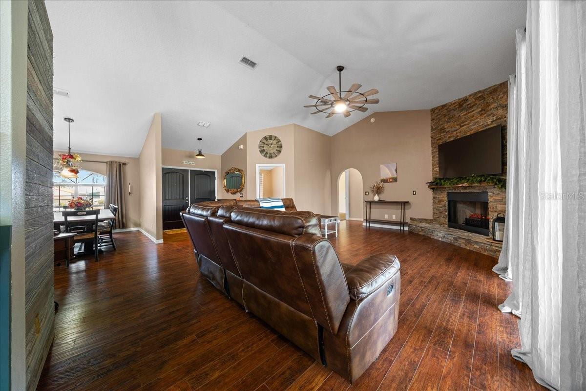 HAMANY ACRES UN 01 TR 02 - Residential