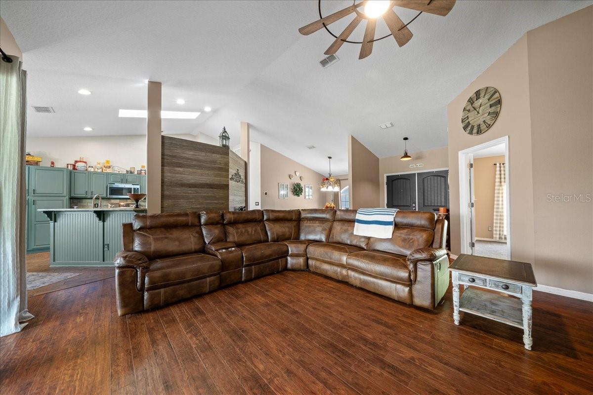 HAMANY ACRES UN 01 TR 02 - Residential