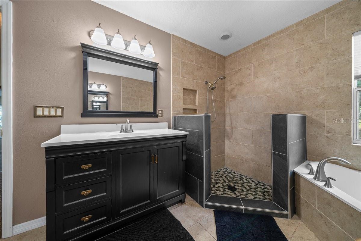 HAMANY ACRES UN 01 TR 02 - Residential