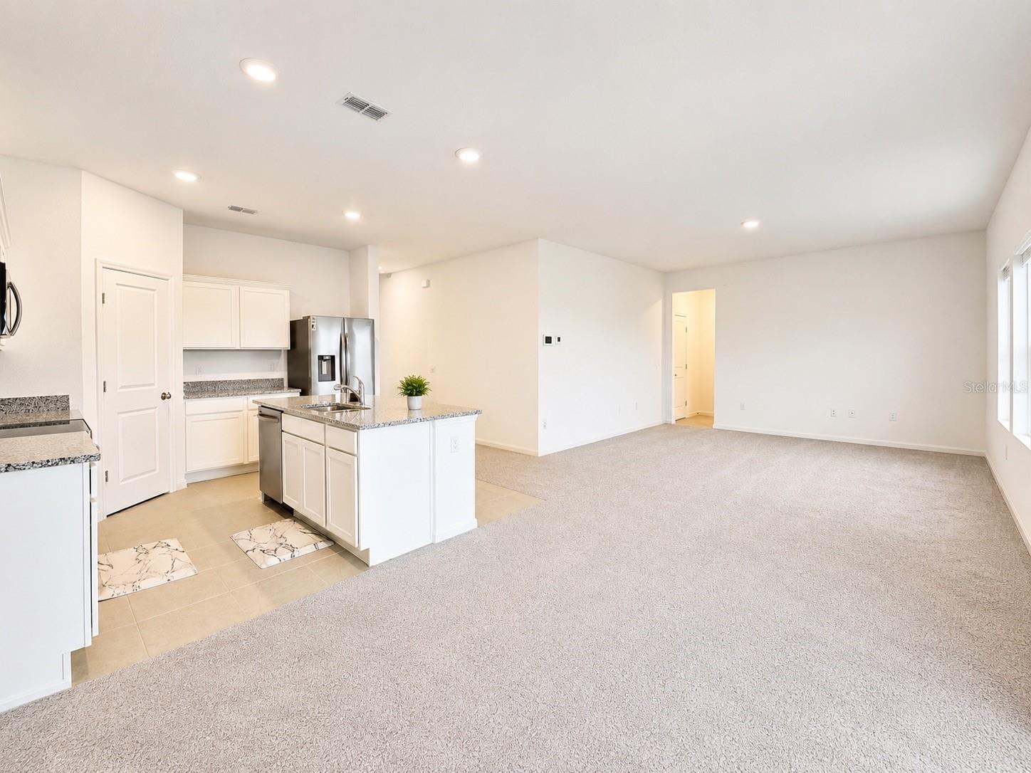 VILLAGES/MINNEOLA HILLS PH 2B - Residential