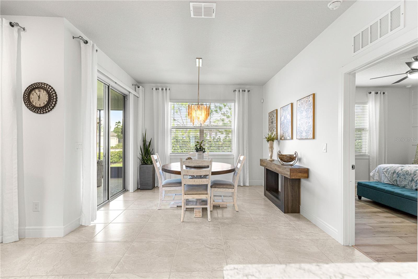 STONE CREEK BY DEL WEBB SILVER GLEN - Residential