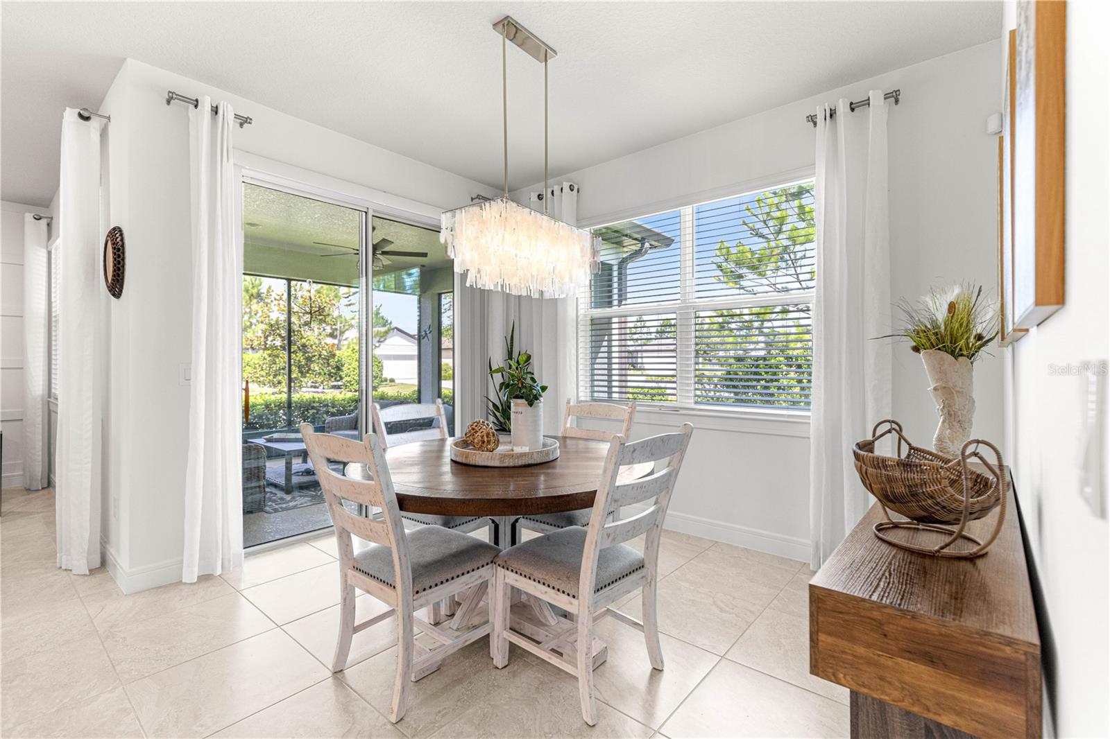 STONE CREEK BY DEL WEBB SILVER GLEN - Residential