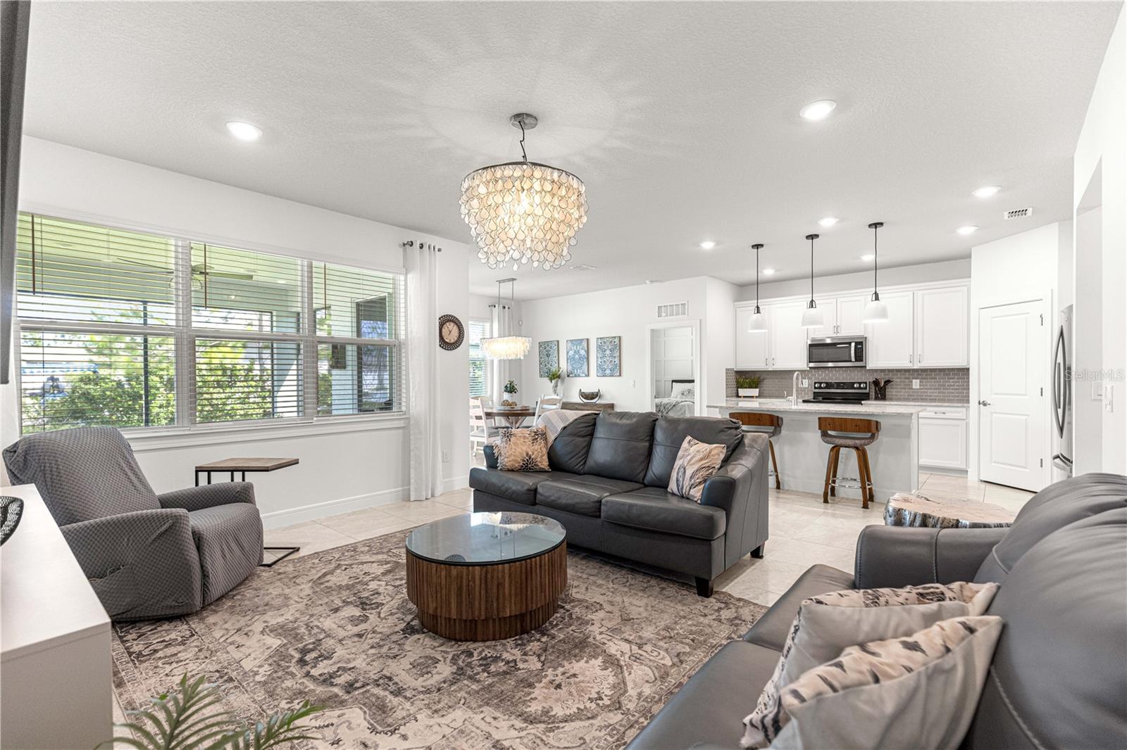STONE CREEK BY DEL WEBB SILVER GLEN - Residential