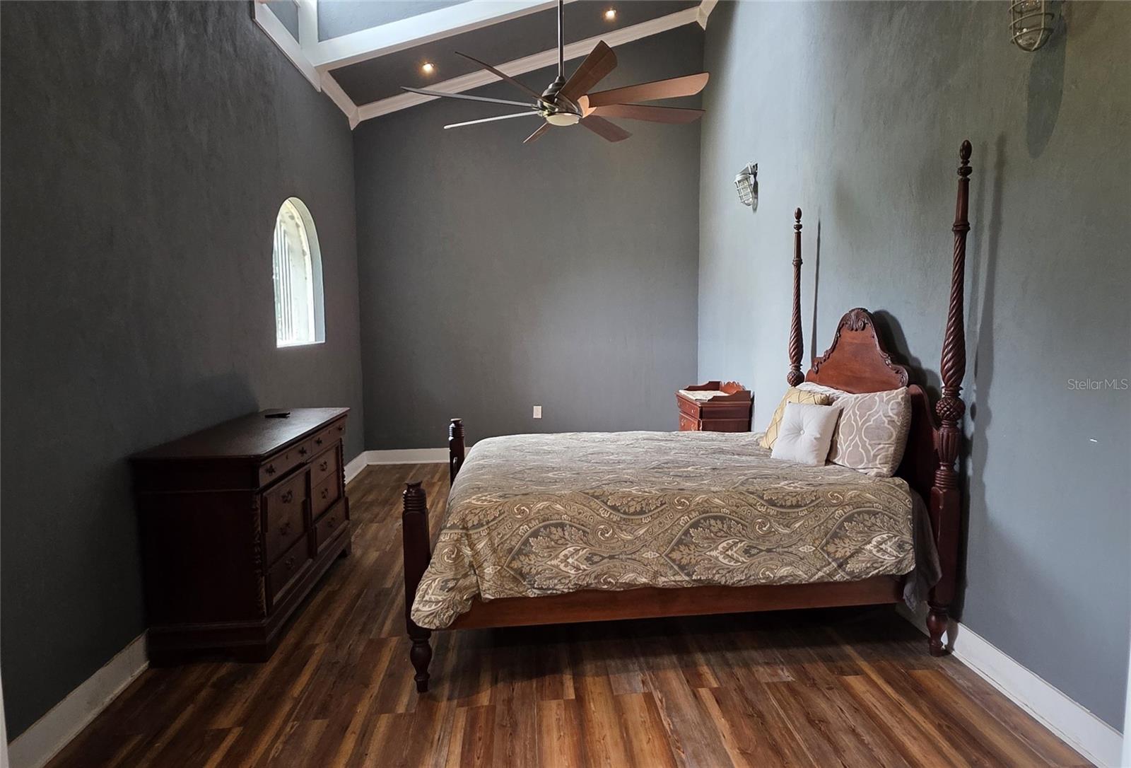 SILVERLEAF HILLS - Residential