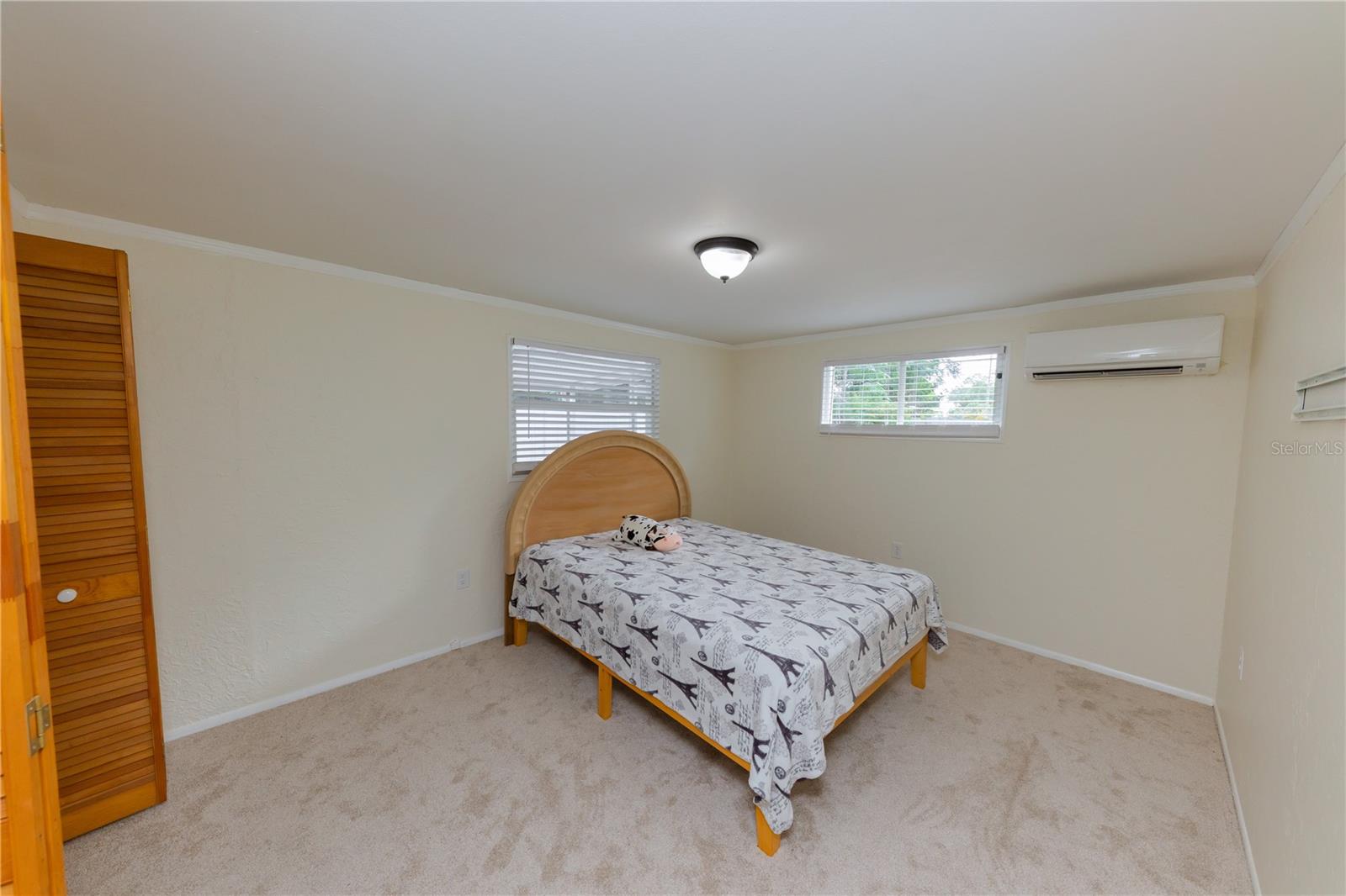 SEMINOLE GARDENS - Residential