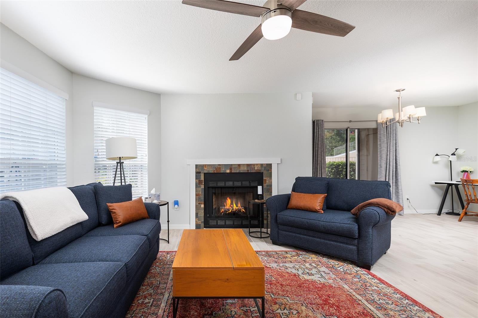 HIDDEN SPGS CONDO - Residential
