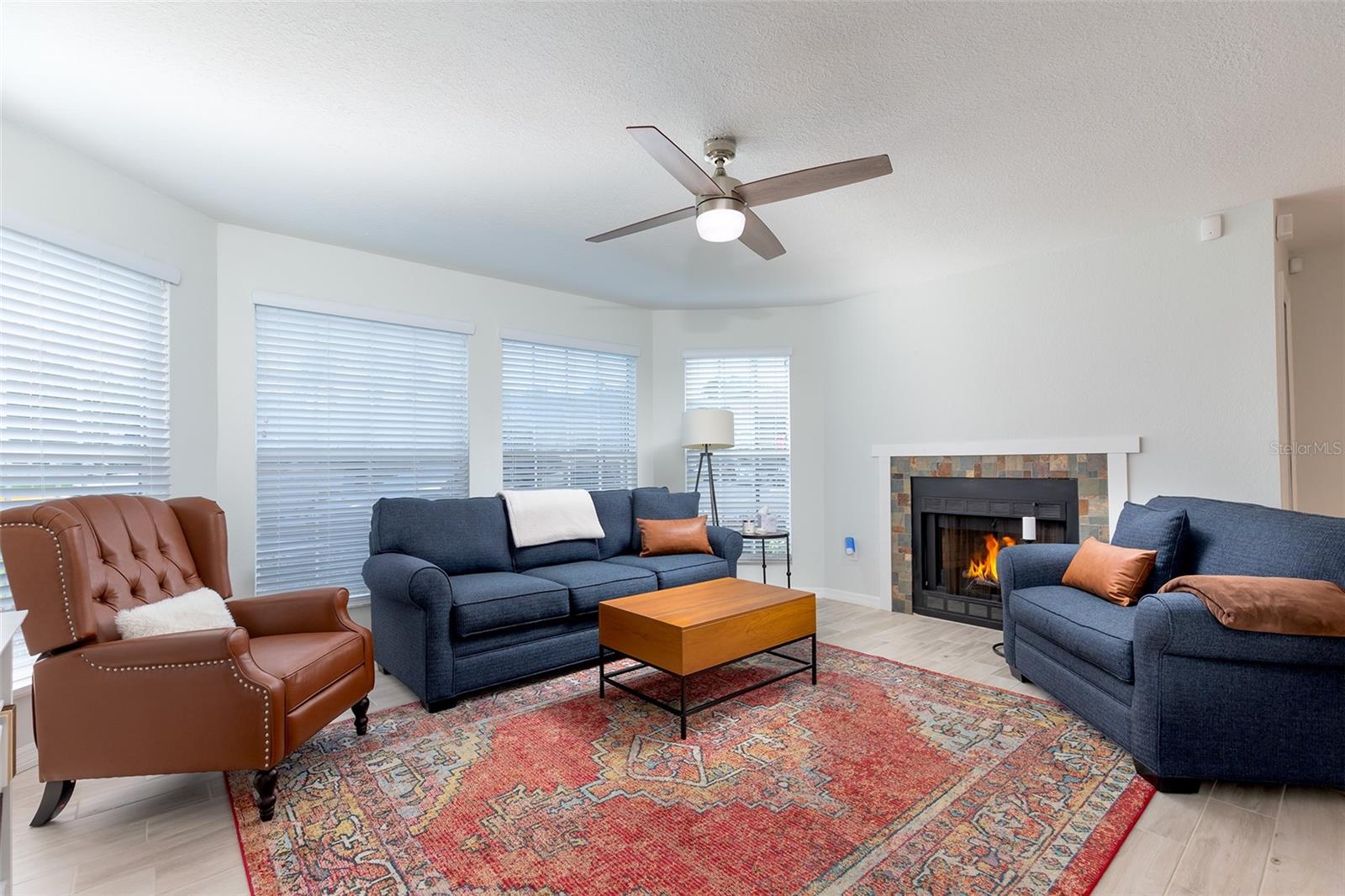 HIDDEN SPGS CONDO - Residential