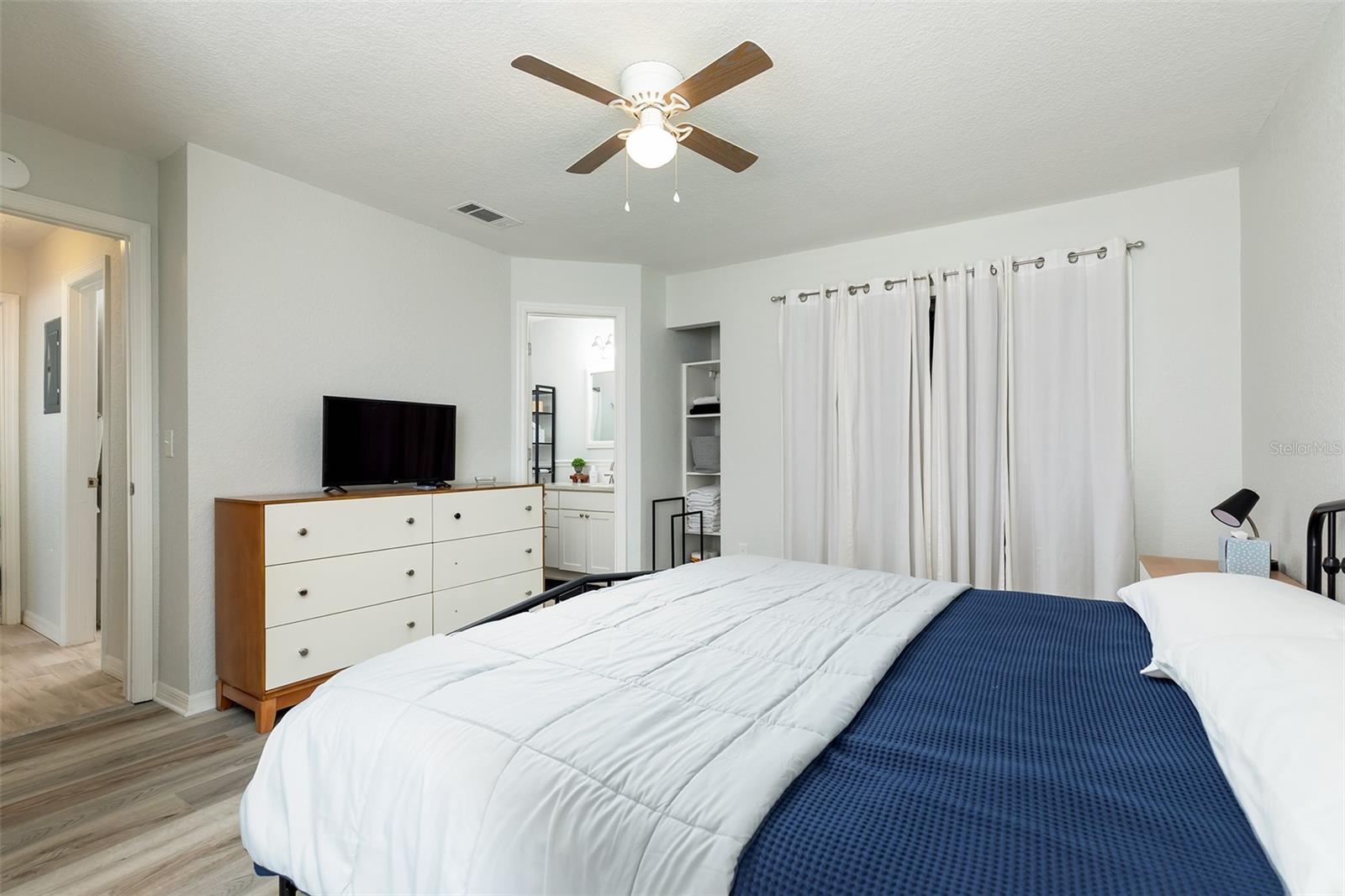 HIDDEN SPGS CONDO - Residential