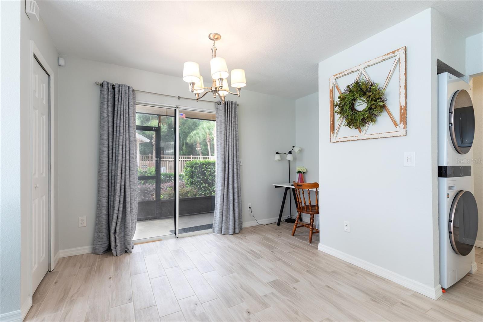 HIDDEN SPGS CONDO - Residential
